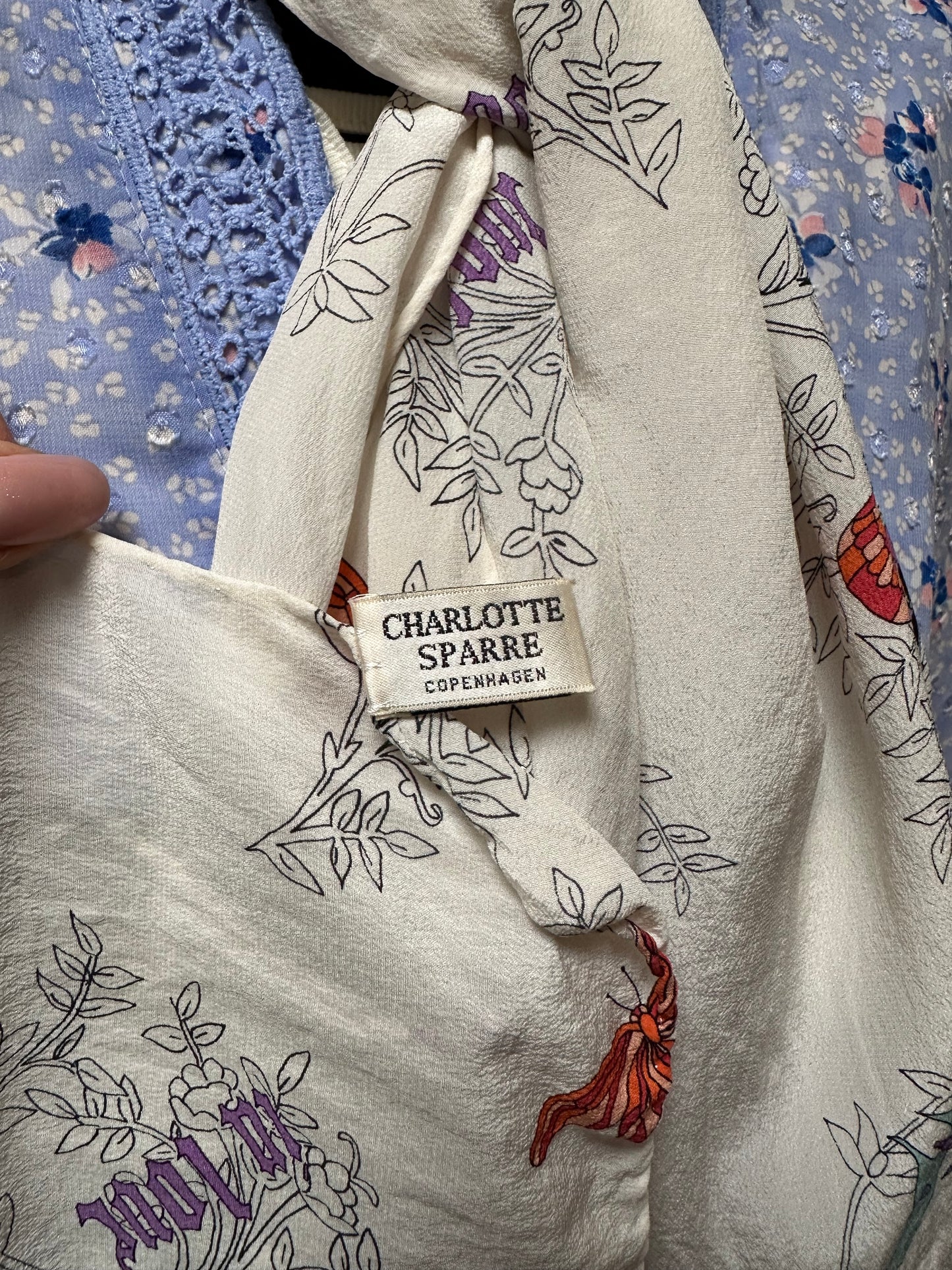Designer Charlotte Sparte Silk In Love Scarf 155cm x 33cm RRP €165 approximately