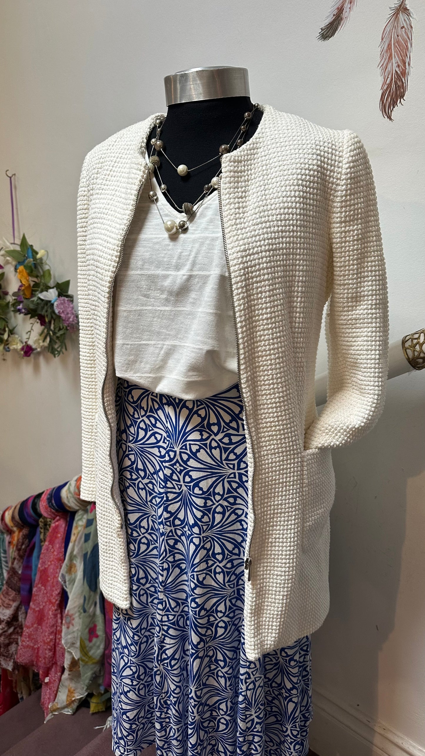 Zara Off White Blazer Size M Small Fitting