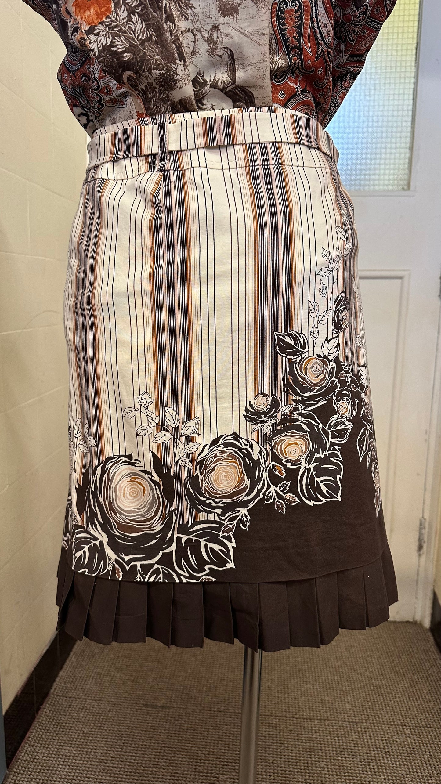 Designer Karen Millen Unusual Belted Skirt Size 12
