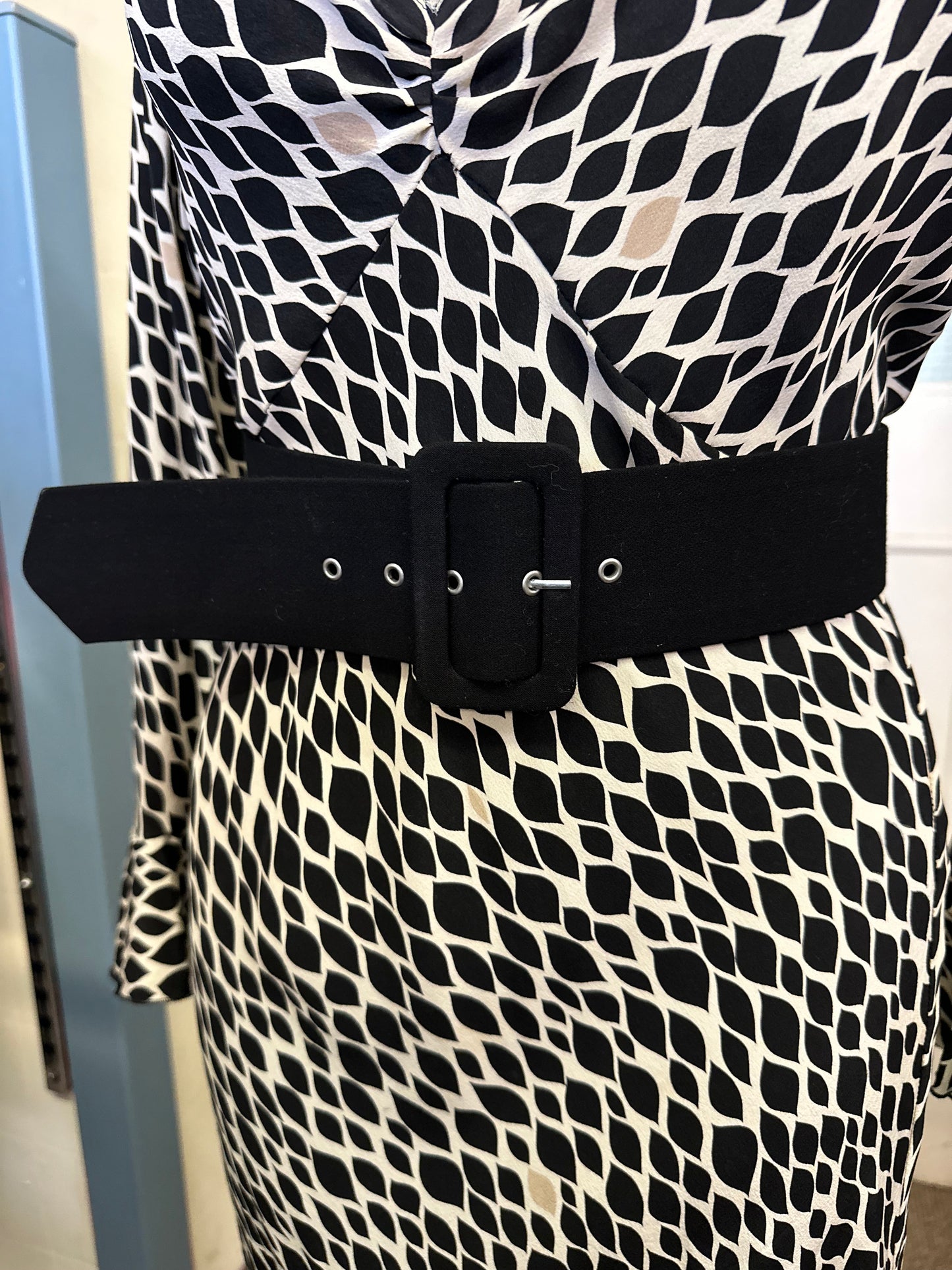 Reversible Black Waist Belt Size XS/S