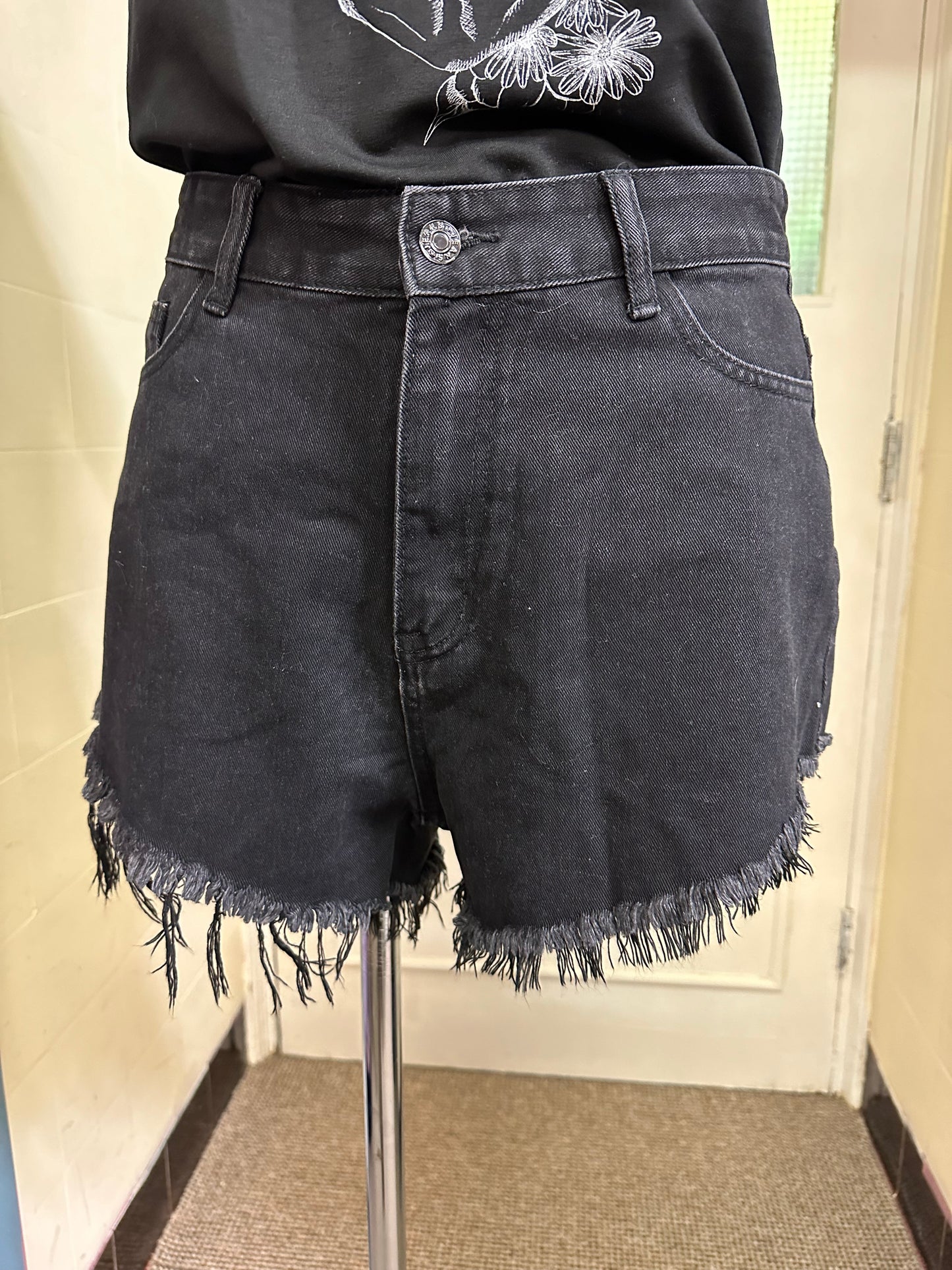 Shein Black Fringed Denim Shorts, small Fitting L (approximate Size 12)