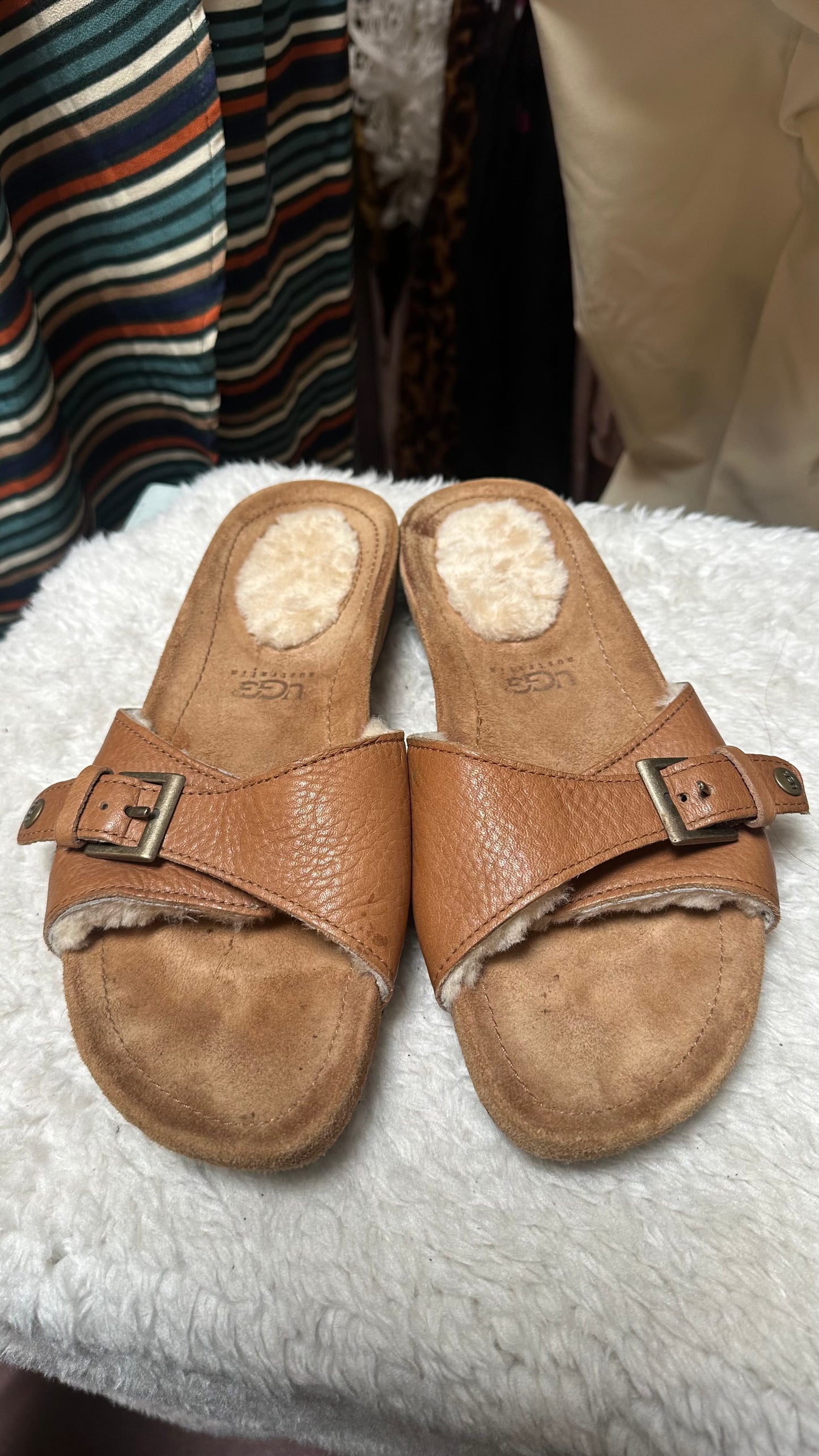 Ugg Leather Sandals Size 5.5