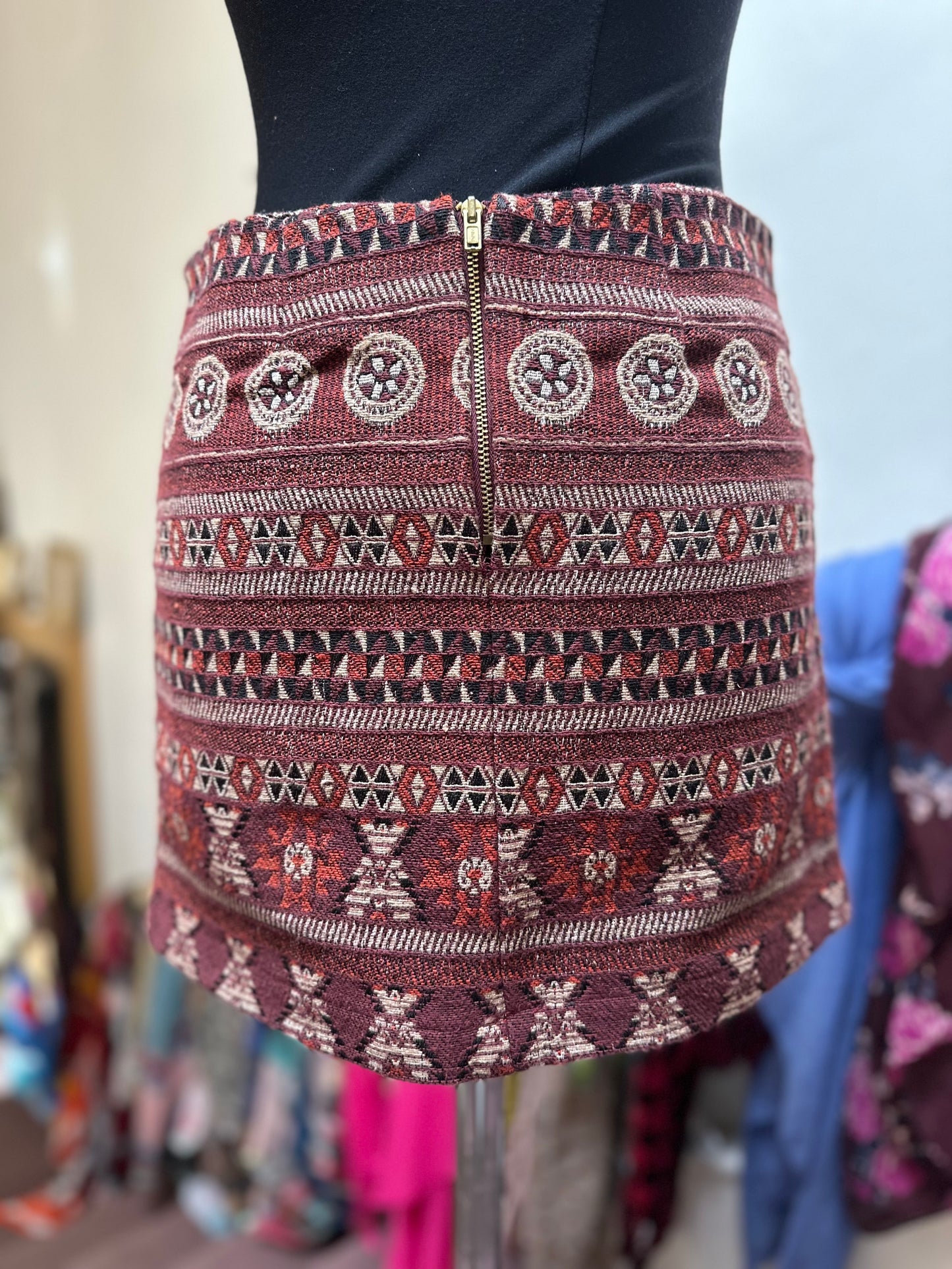 Atmosphere Tapestry Skirt Size 8