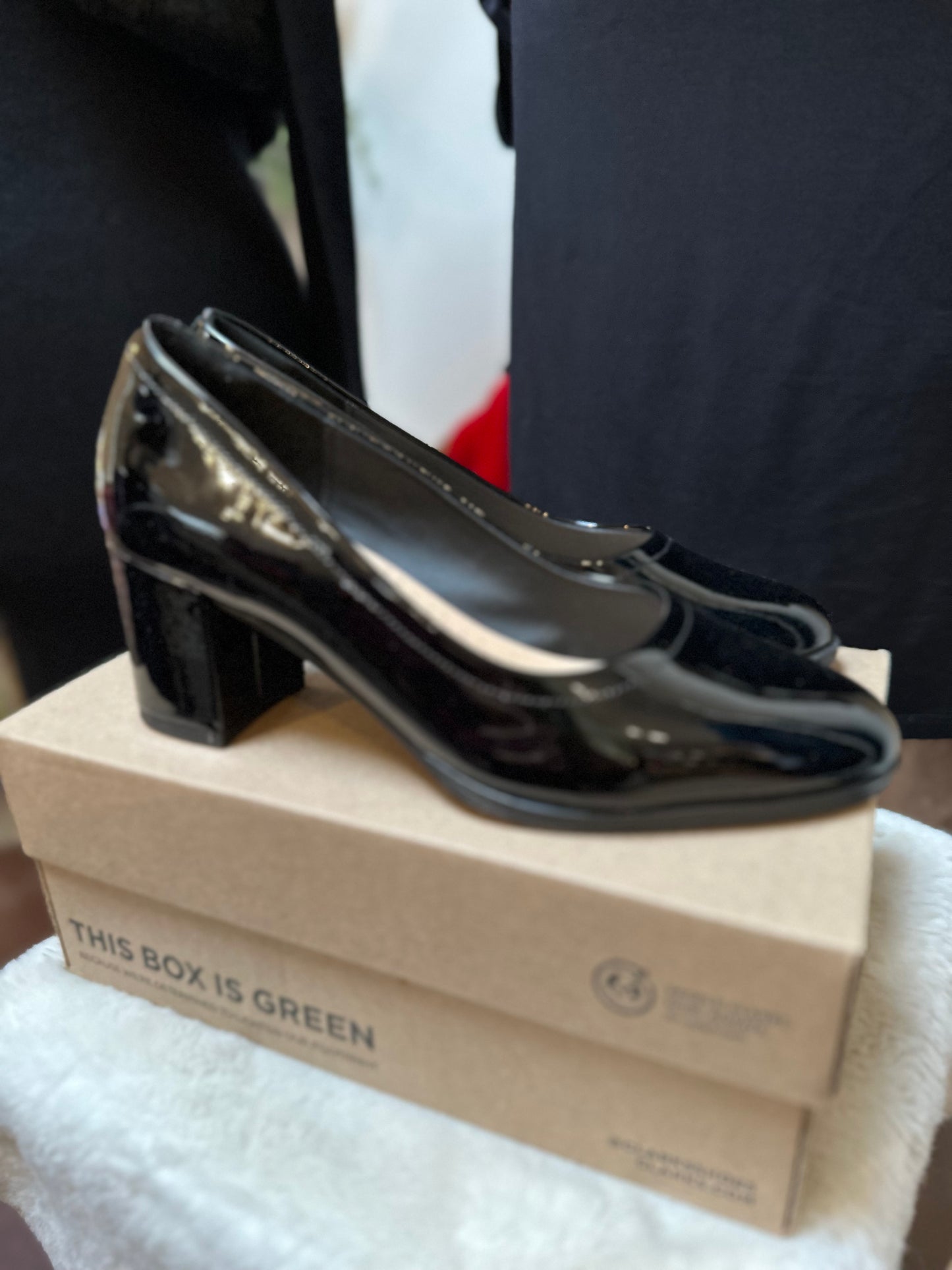 Clarks Patent Low Block Heel New with Box Size 6.5