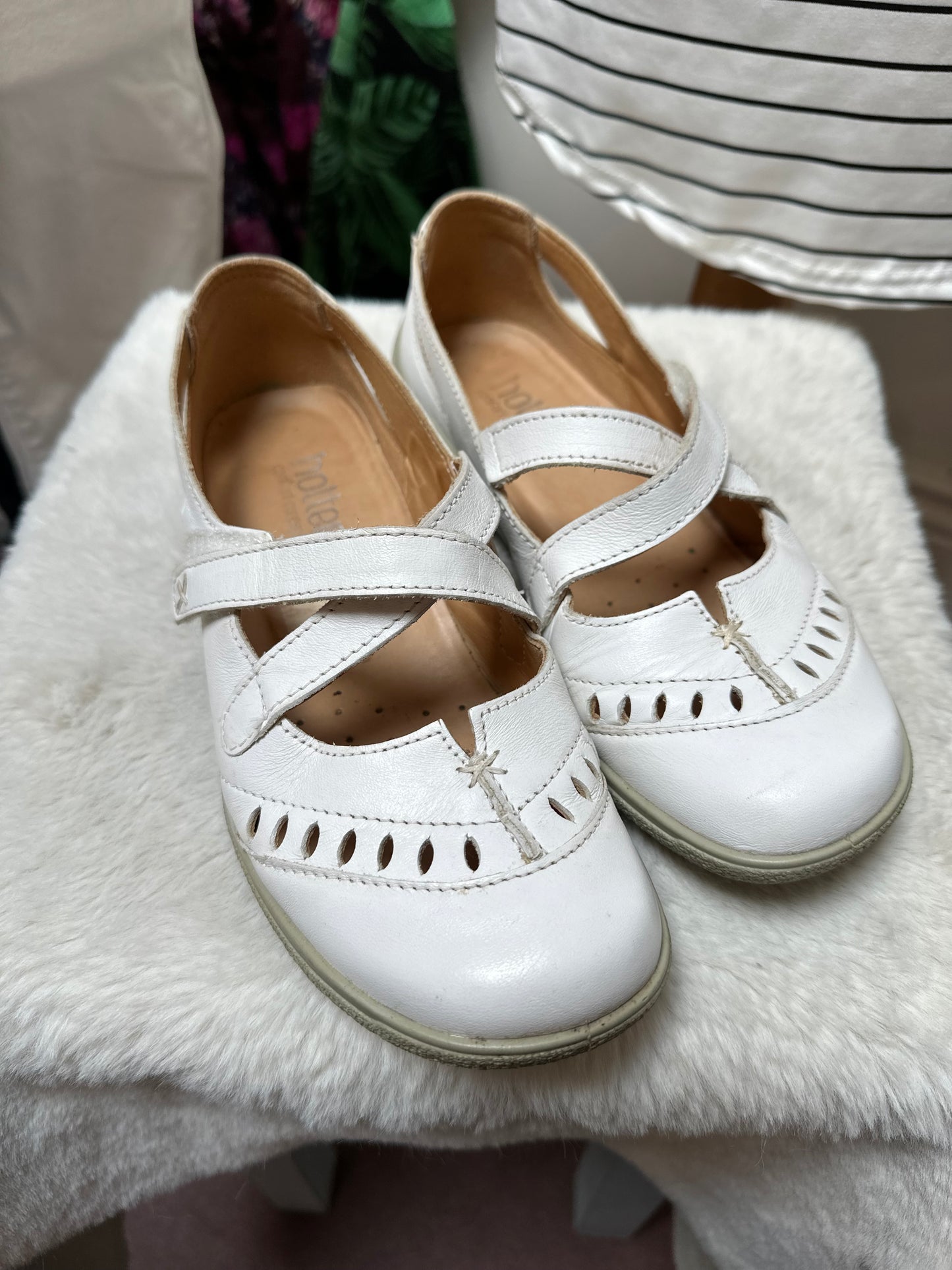Hotter Real Leather White Comfy Walker Size 4.5
