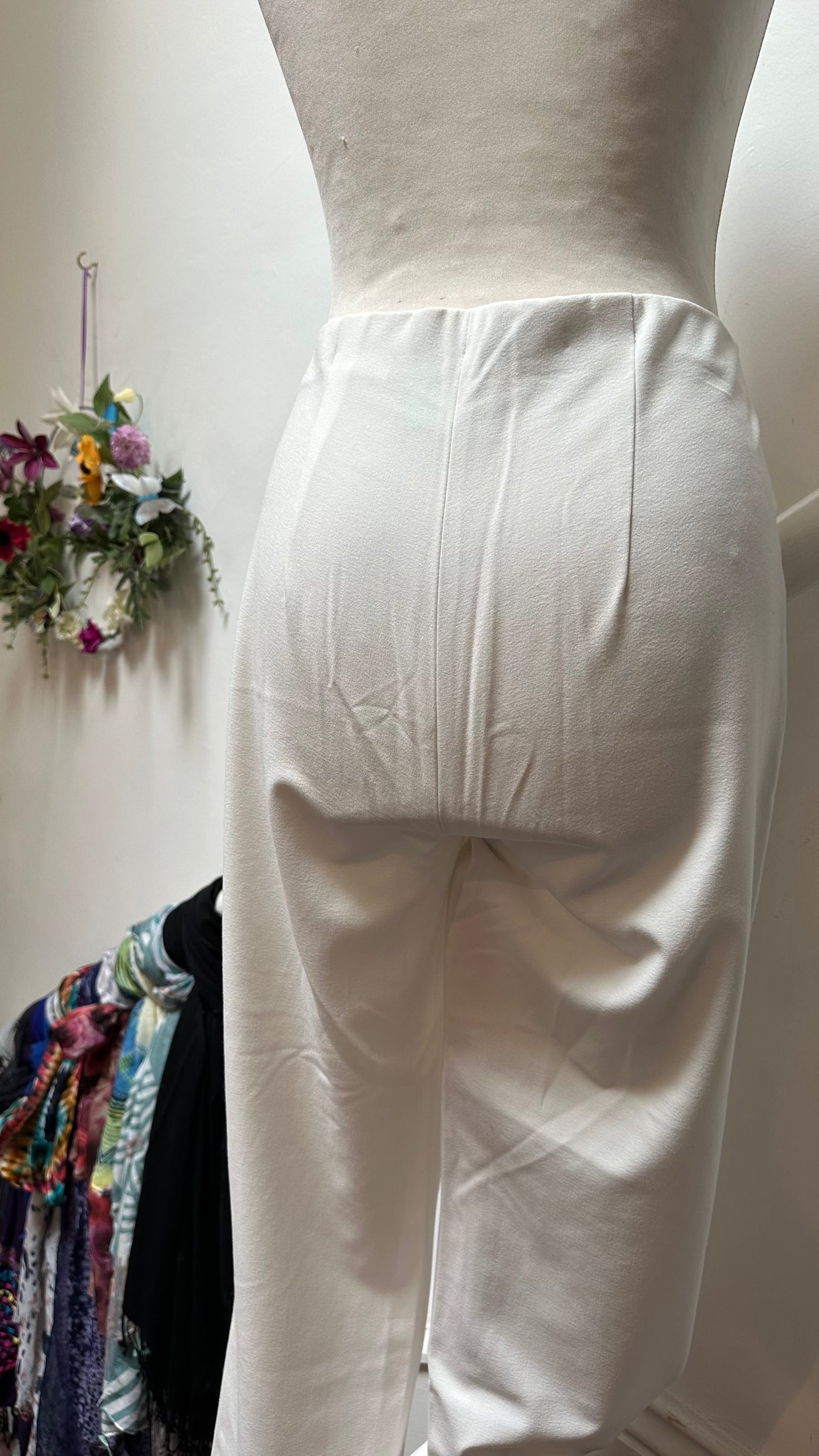 Robell White Stretchy Trousers Size 14