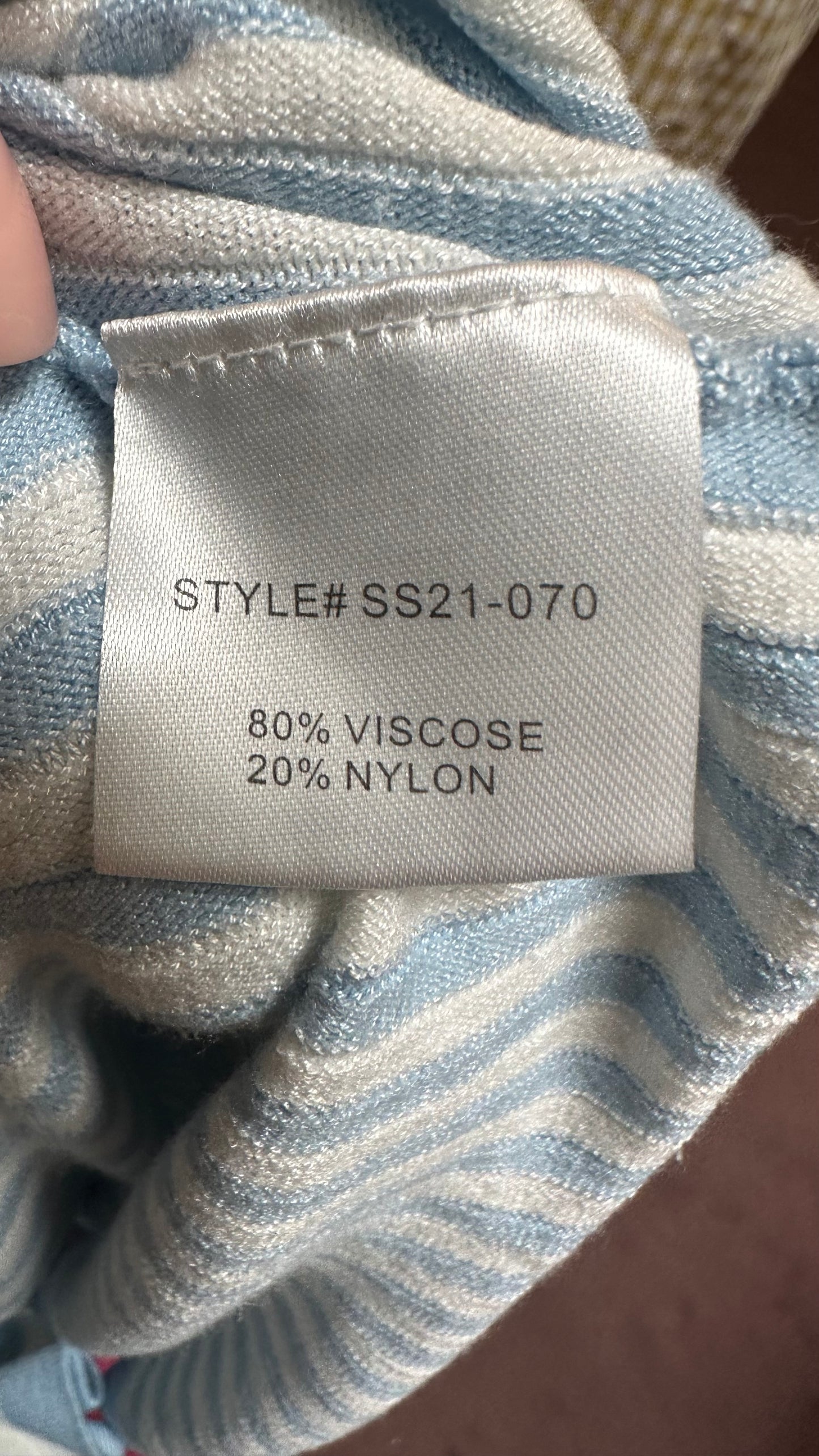 Tea Lane Baby Blue Sweater Size XL