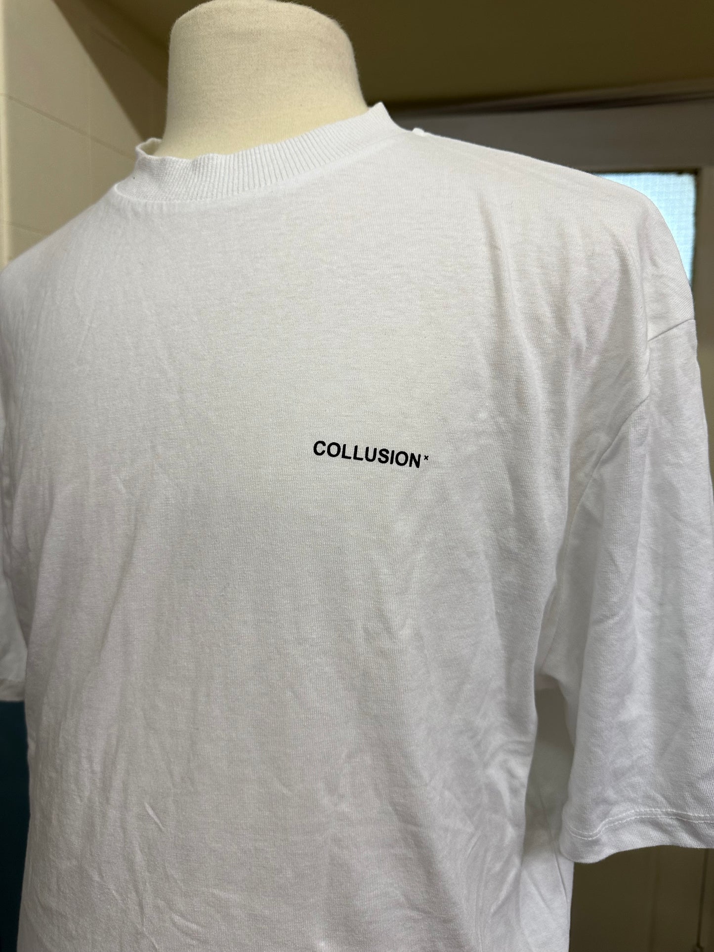 Collusion Dragon Tshirt, Oversized M