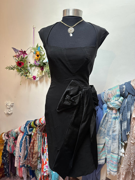 Designer Karen Millen Black Square Neckline Dress with Maxi Bow Detail Snug Size 10