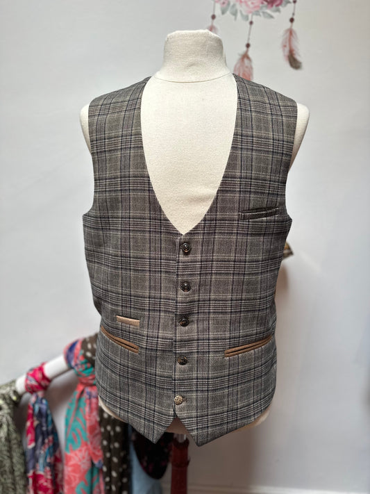 Marc Darcy Waistcoat Size XL