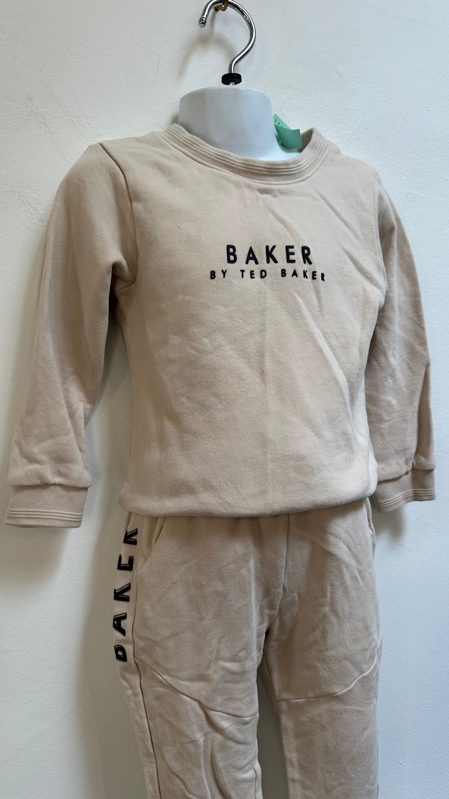 Designer Ted Baker Tracksuit Age 2-3 98% Cotton