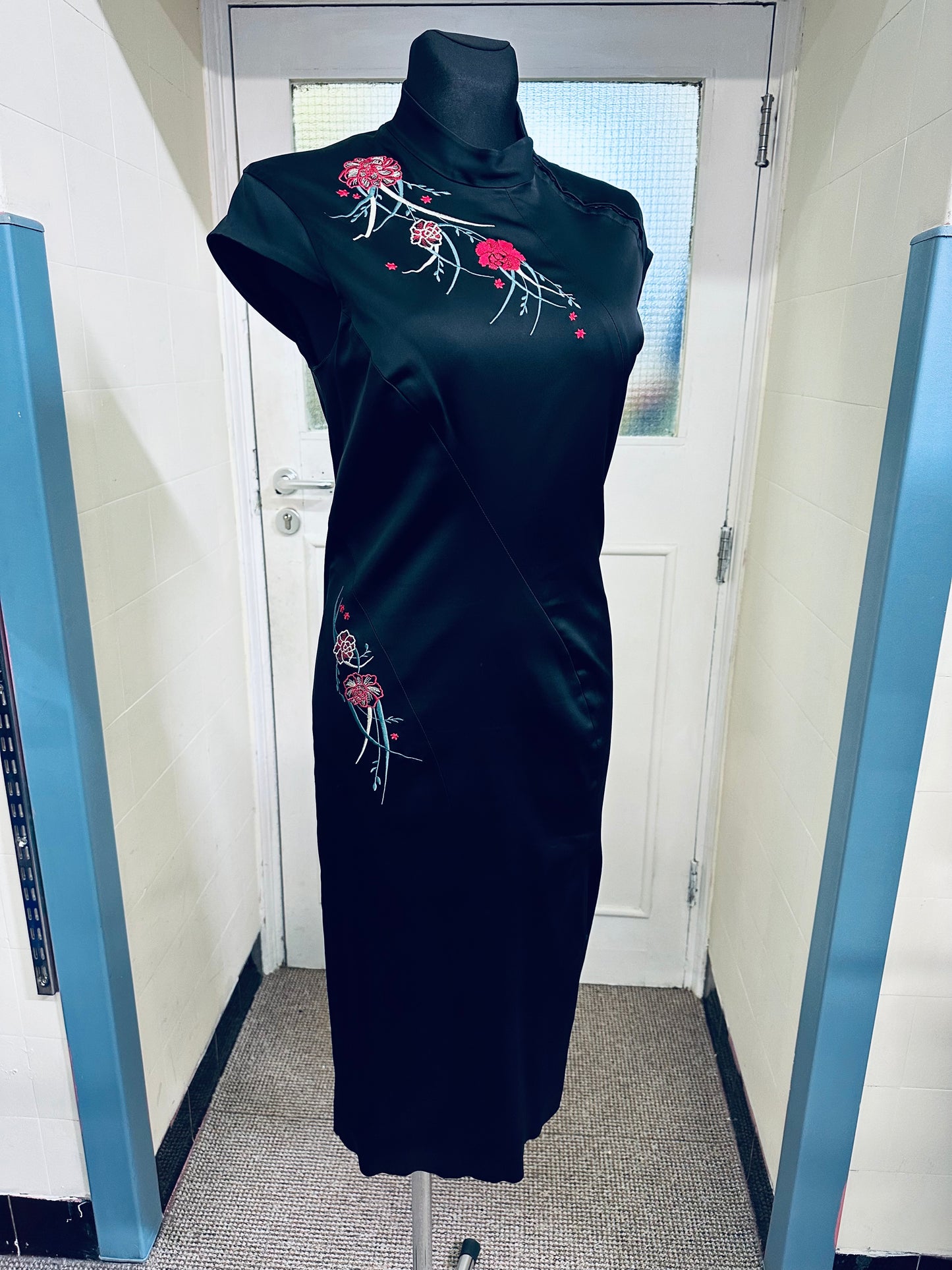 Karen Millen Vintage Thick Satin Geisha Dress, Size 14 but small fitting