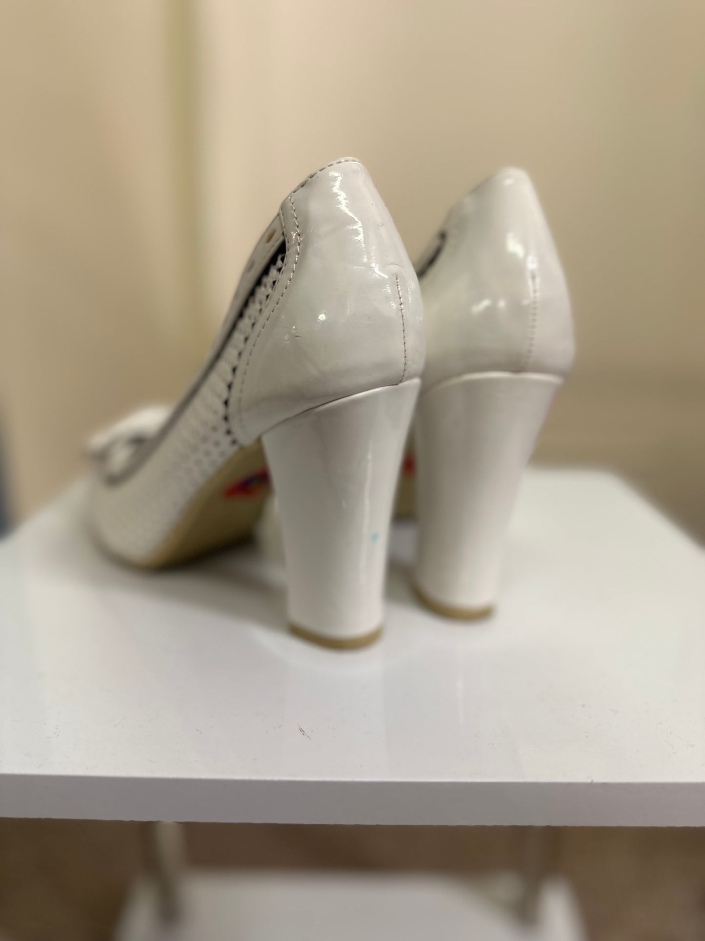 Eighty Eight White Patent Block Heel, Size 40