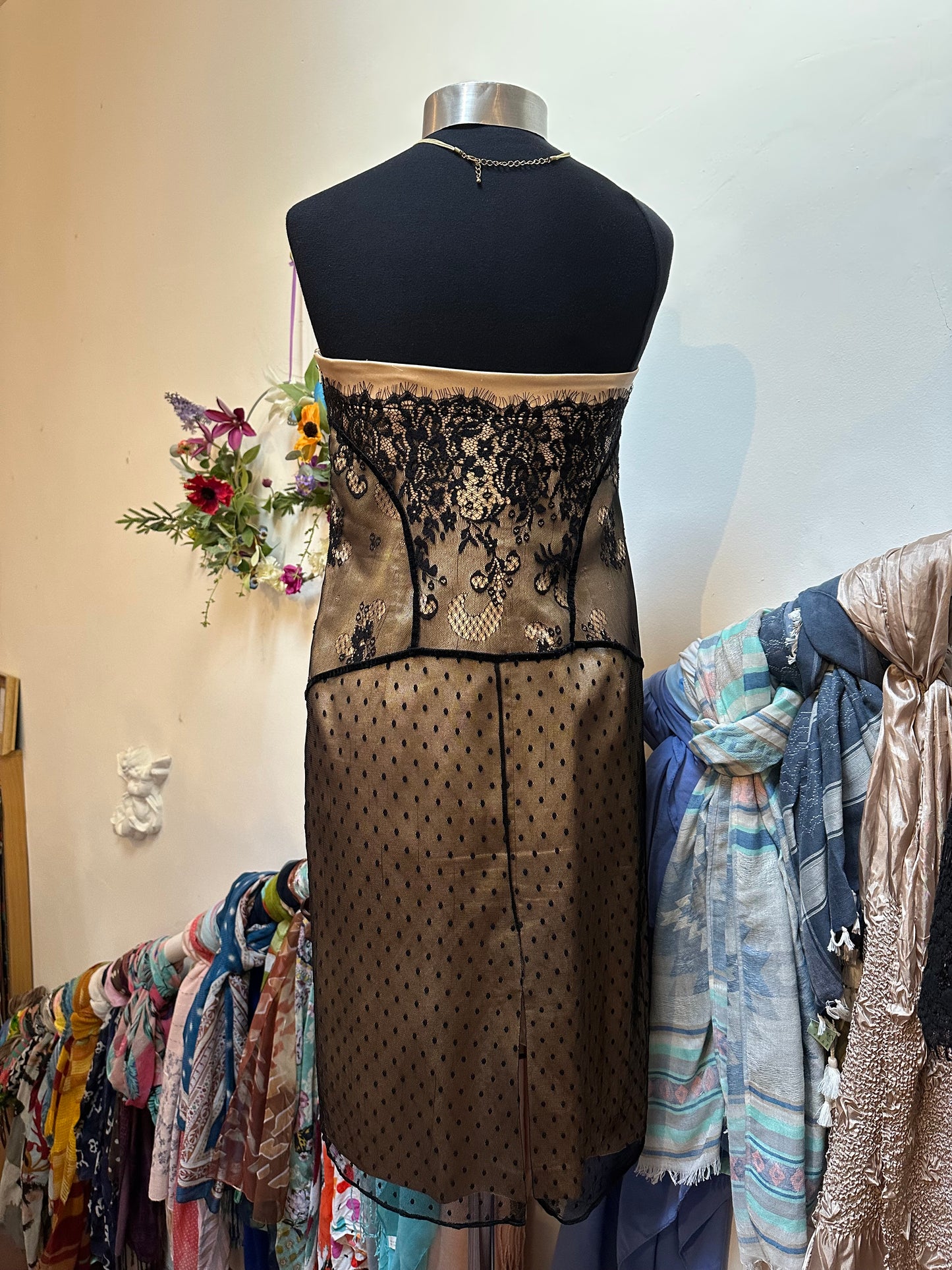 Designer Dusk Bustier Lace Dress Size 14 but small fitting, more like a 10/12