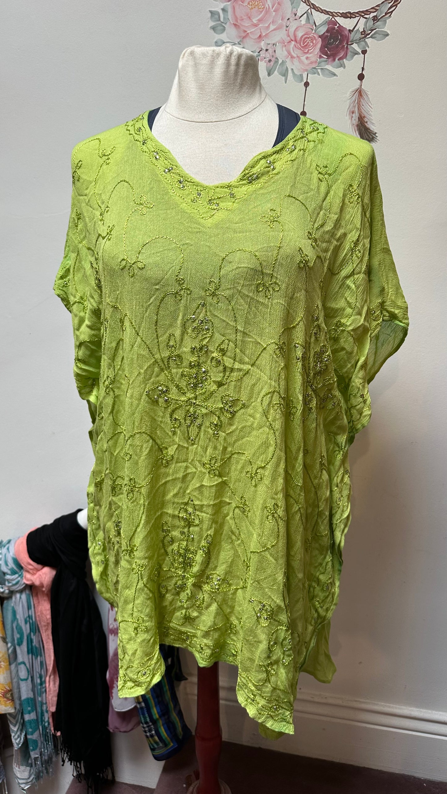 Sea & Sun 100% Viscose Line Beach Cover Up Best Fit Size L