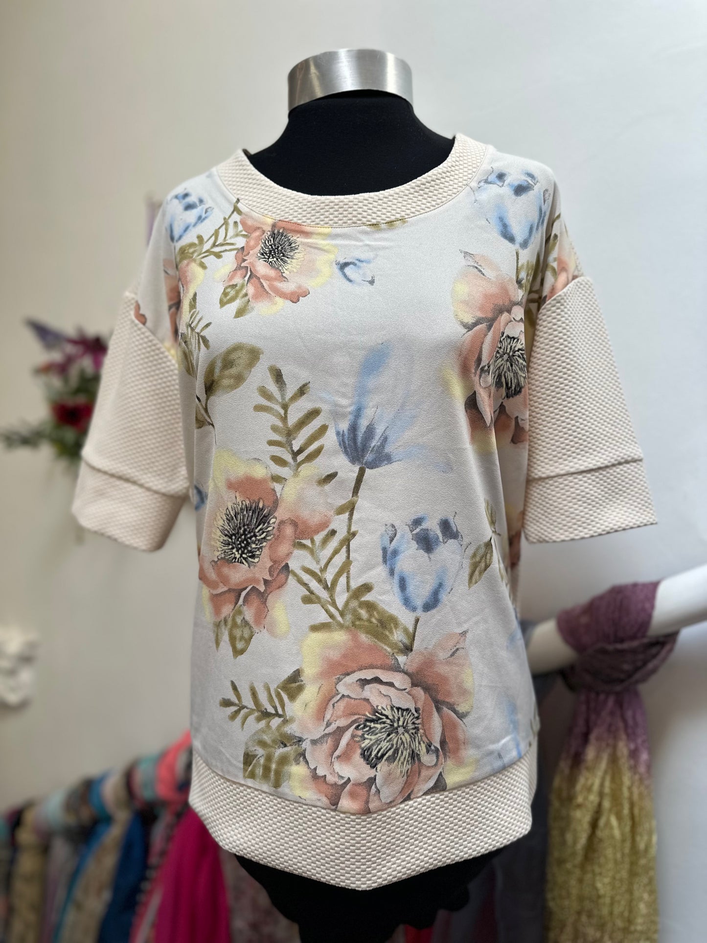 Vila Cream Top Size S Loose Fit