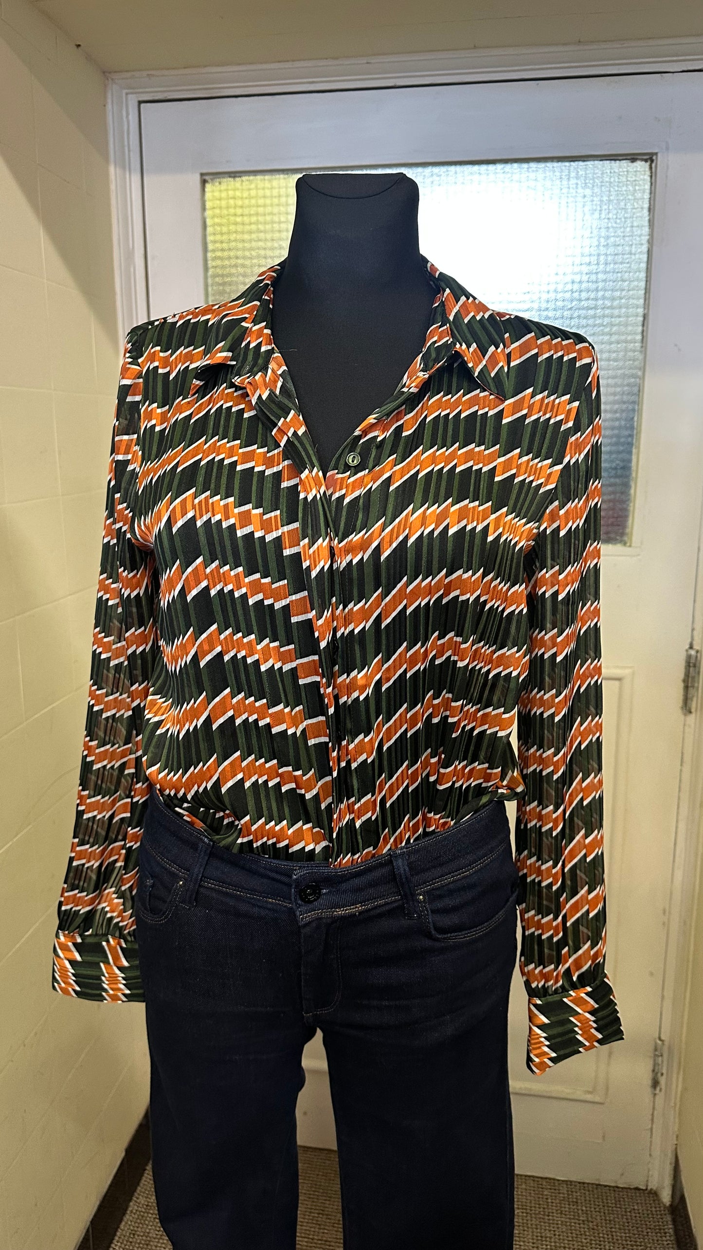 Only Green/Orange Retro Blouse Size 8/10