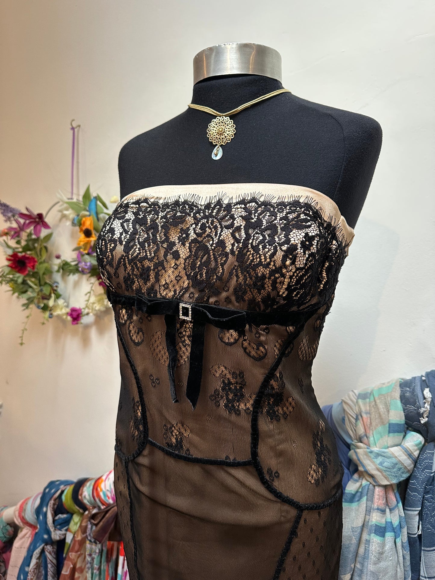 Designer Dusk Bustier Lace Dress Size 14 but small fitting, more like a 10/12