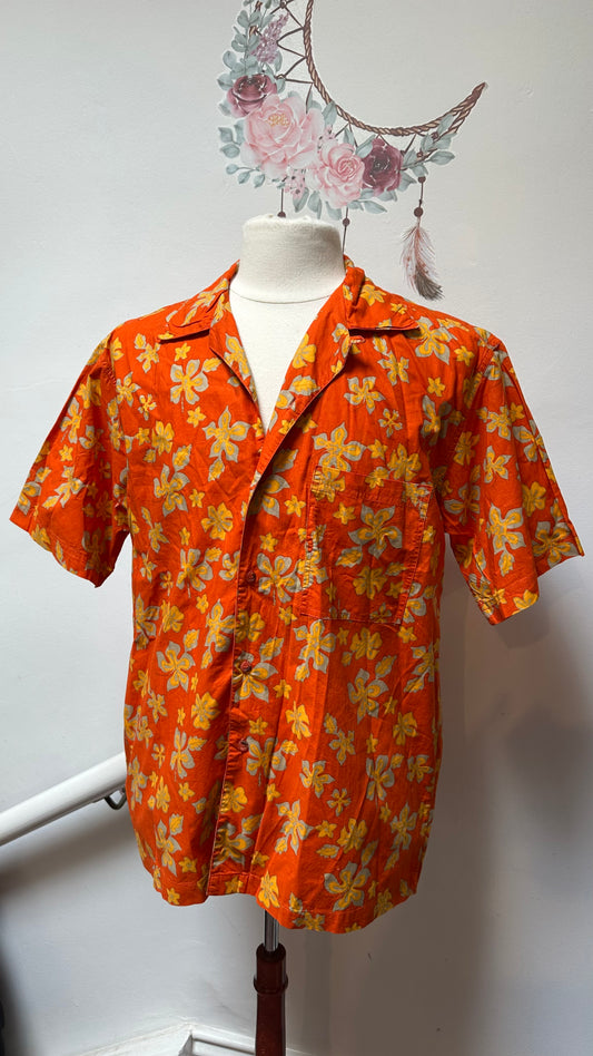 Orange Fliral Hawaii Shirt Size L 100% Cotton