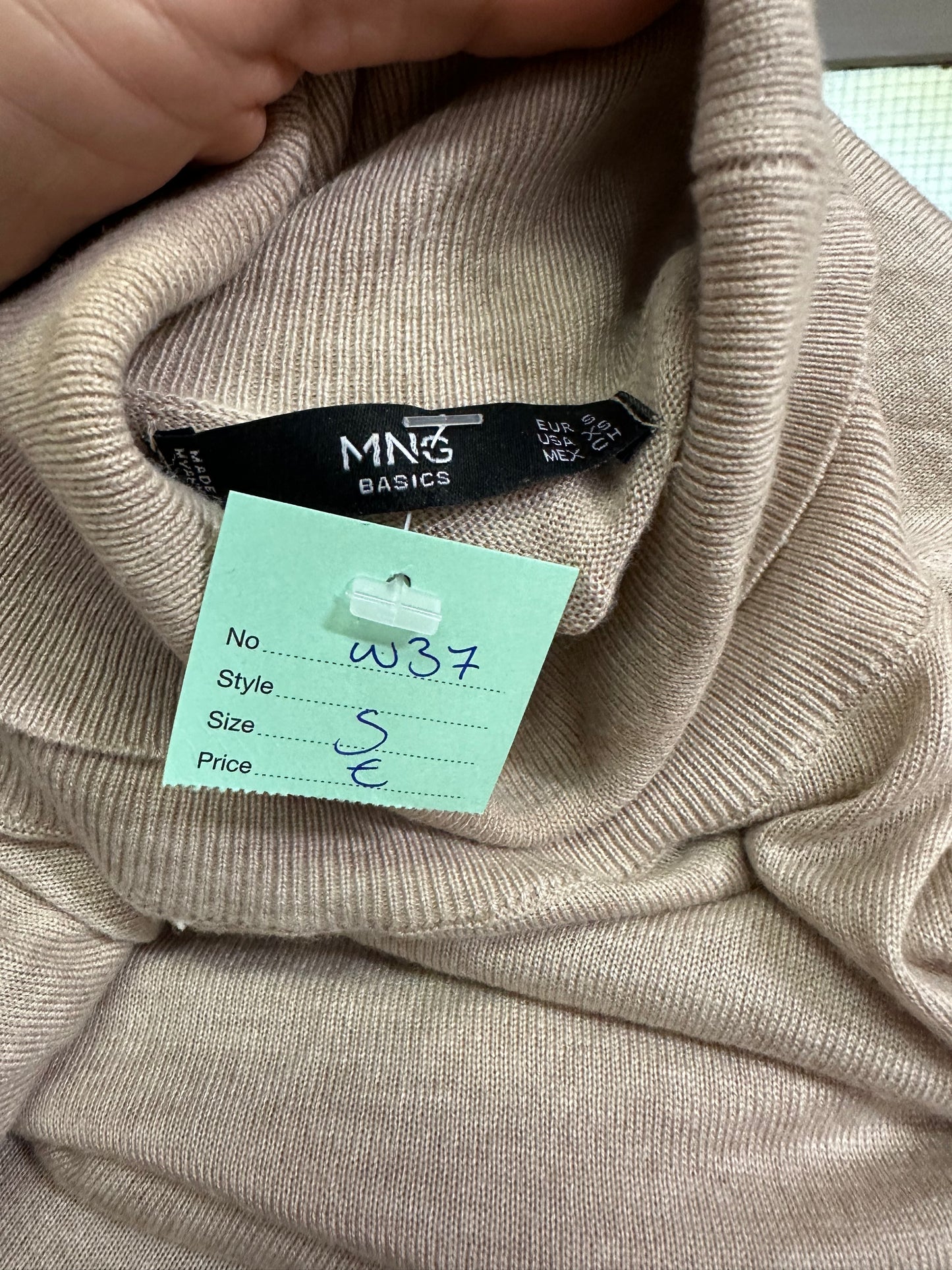 Mango Beige Turtle Neck Size S