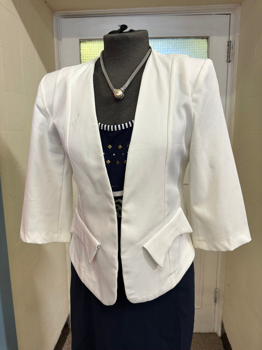 Eve White Crop Blazer Size 12