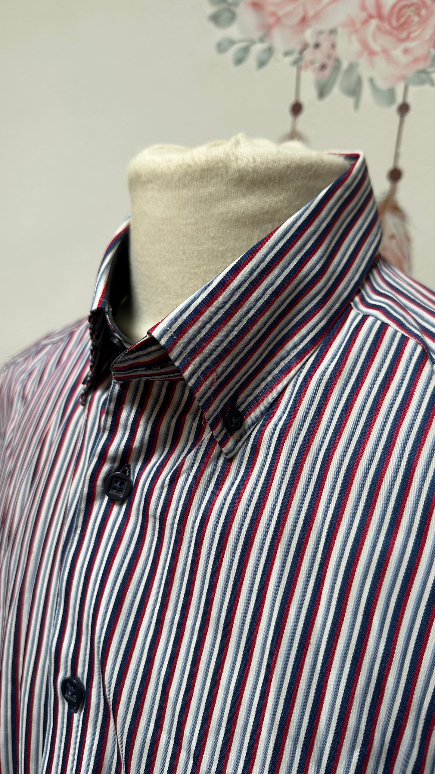Drifter Stripped Shirt Size L