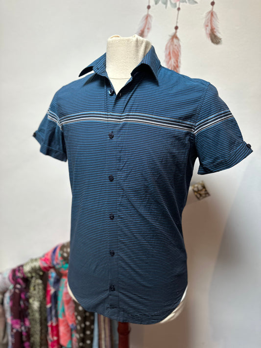 Designer Calvin Klein Short Sleeve Shirt Size XS or age 13-14