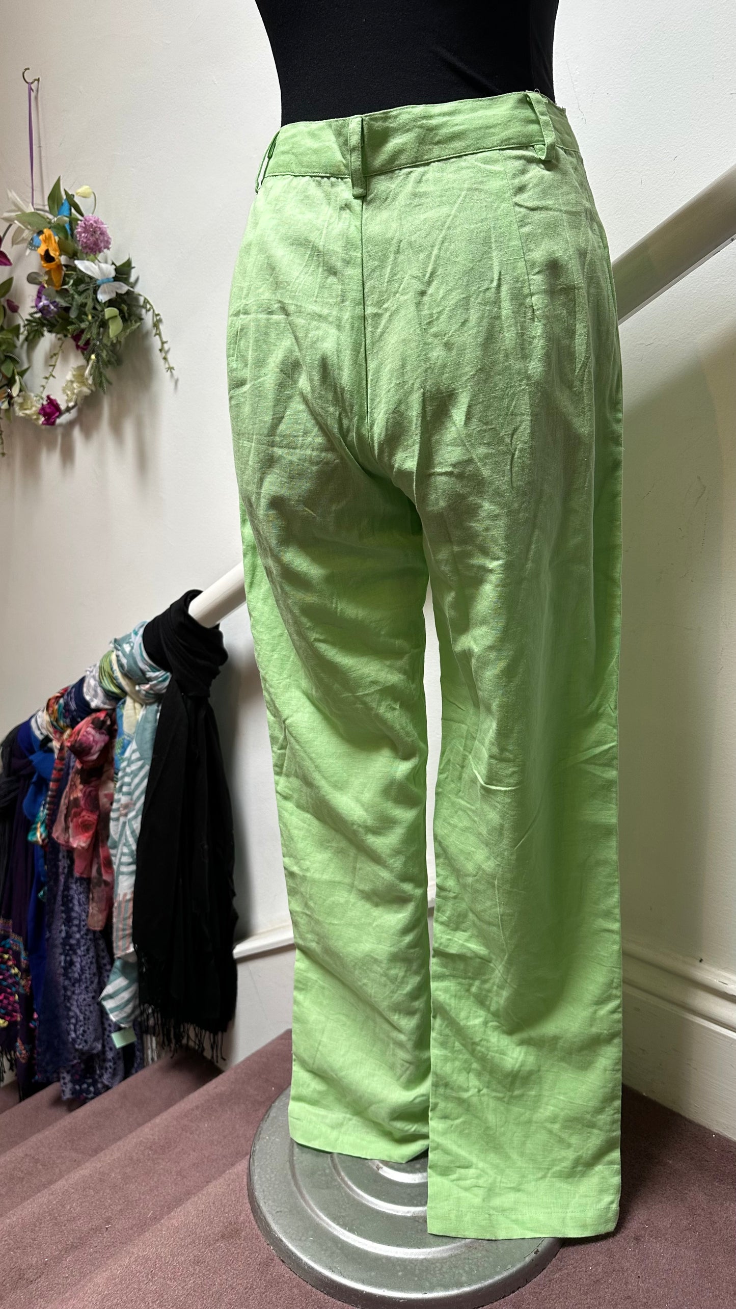 Pretty Little Thing Green Trousers Size 8 100% Cotton