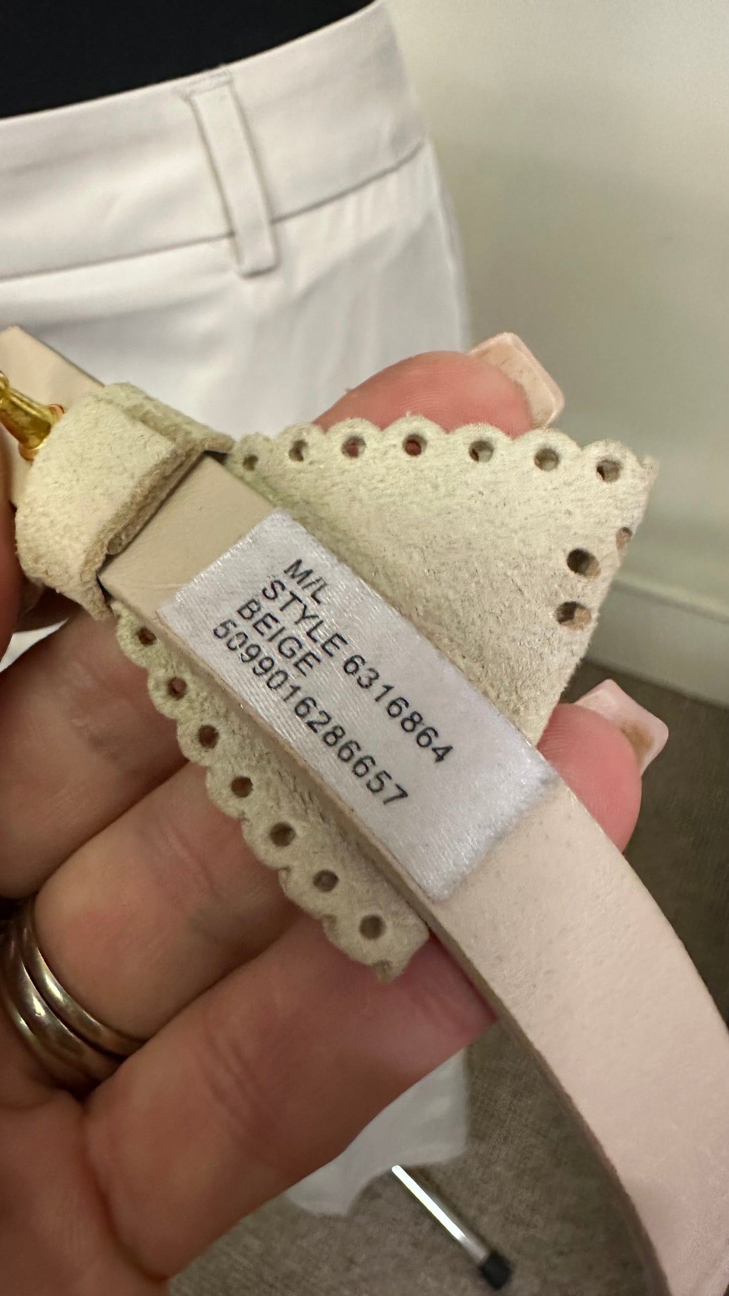 Cream Bow Belt Size M/L