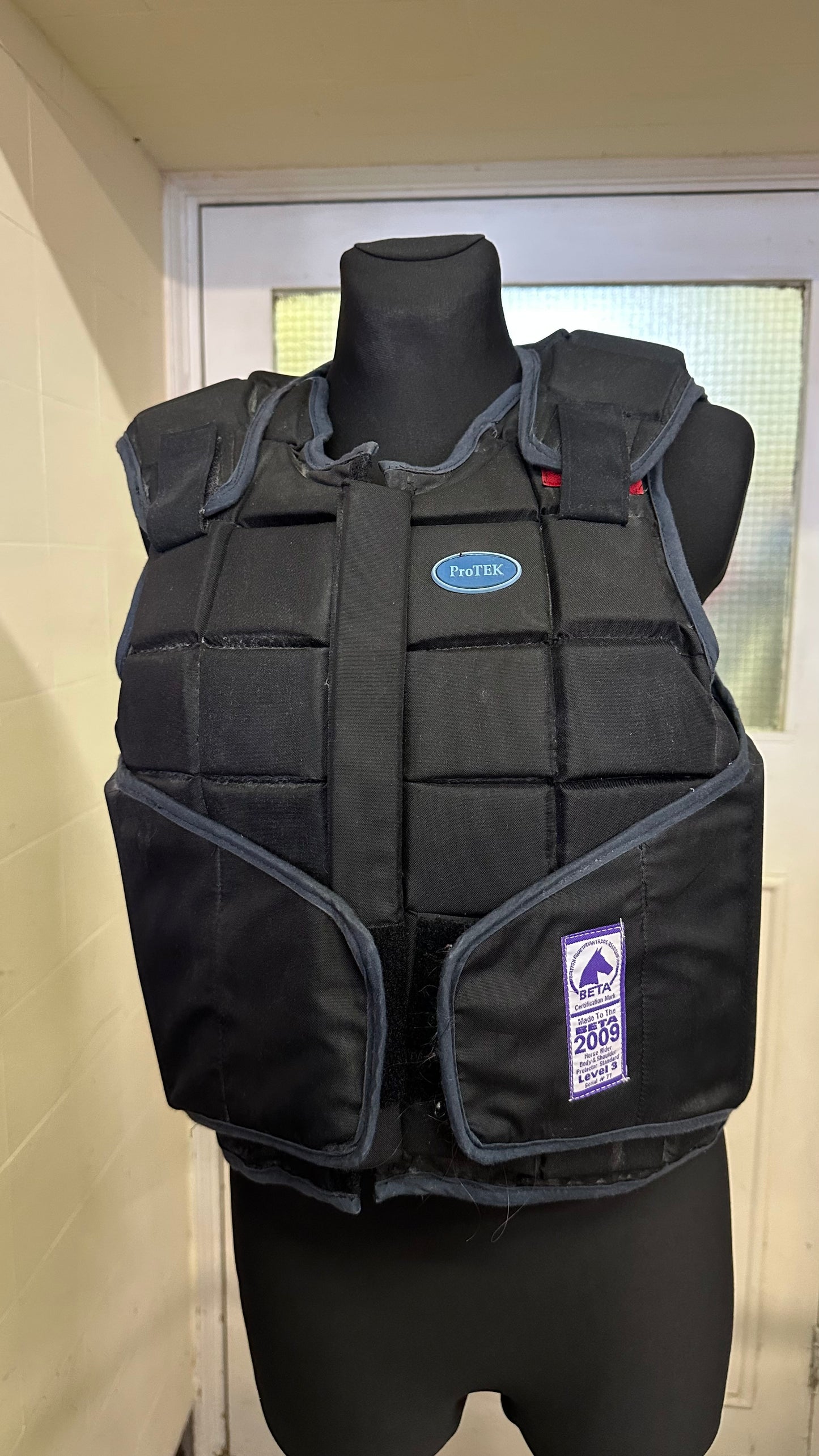 USG Back Protector Adult Size XL RRP approx €180