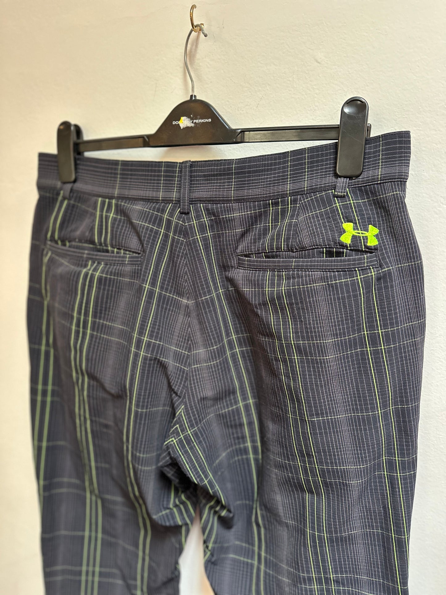 Under Armour Golf Trousers Size 34/32