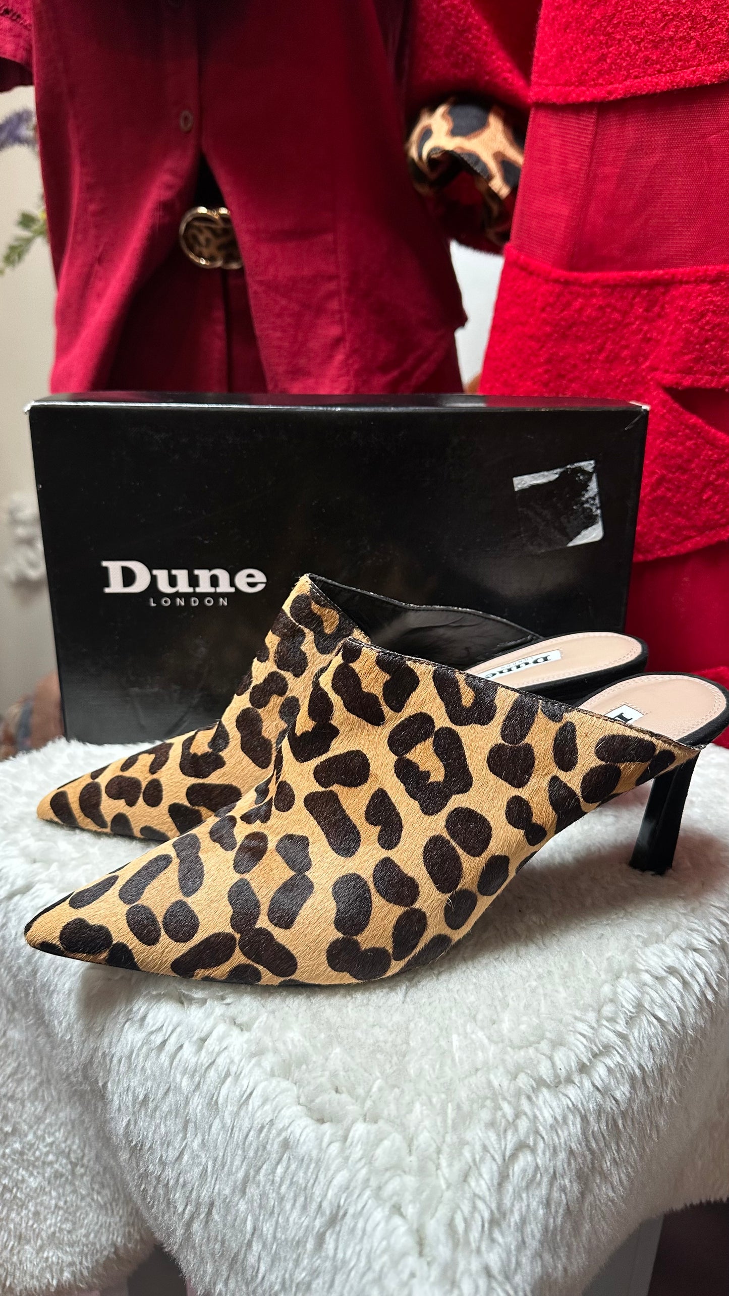 Dune Stunning Pony Mules. As New Best Fit Size 7