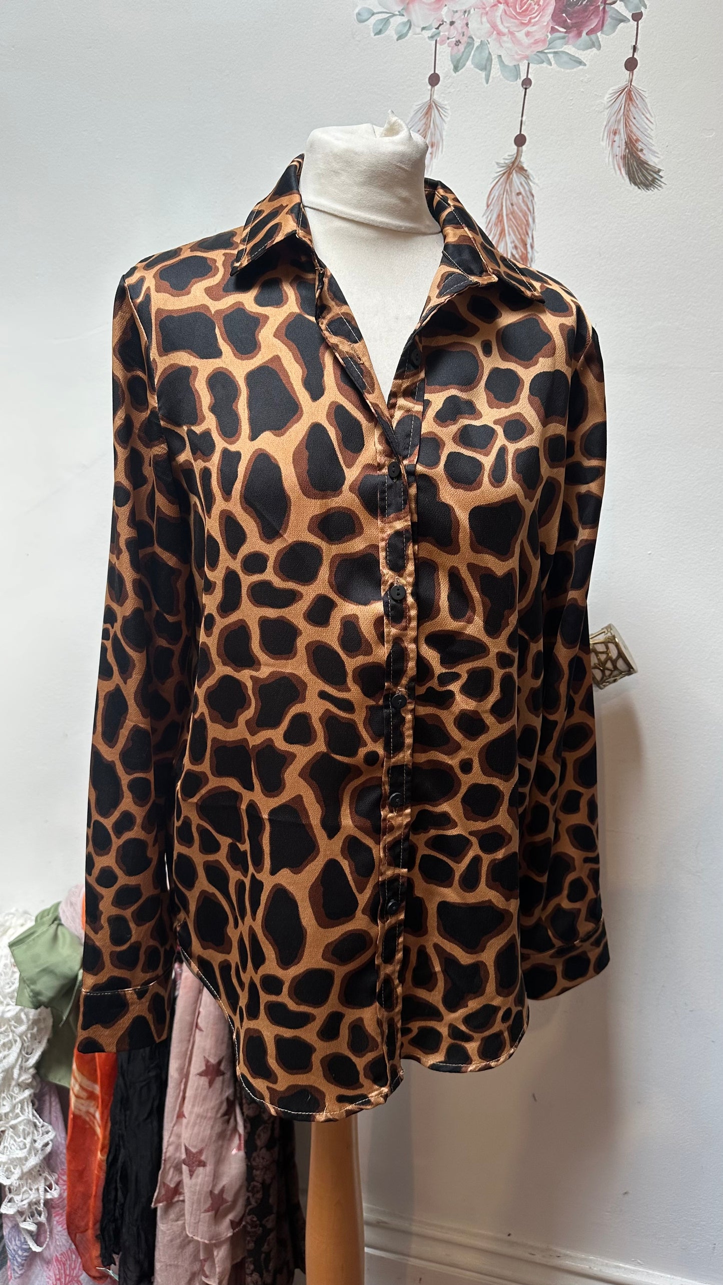 Elli White Leopard Print Blouse Size M