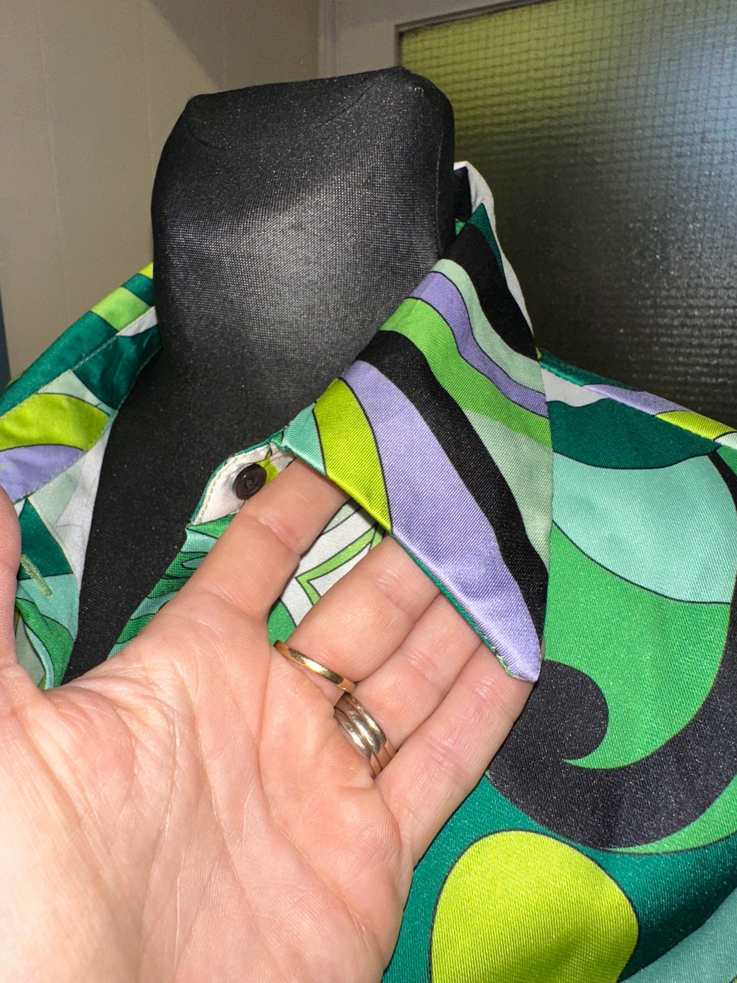 Green & Lavender Bokd Print Blouse Size S