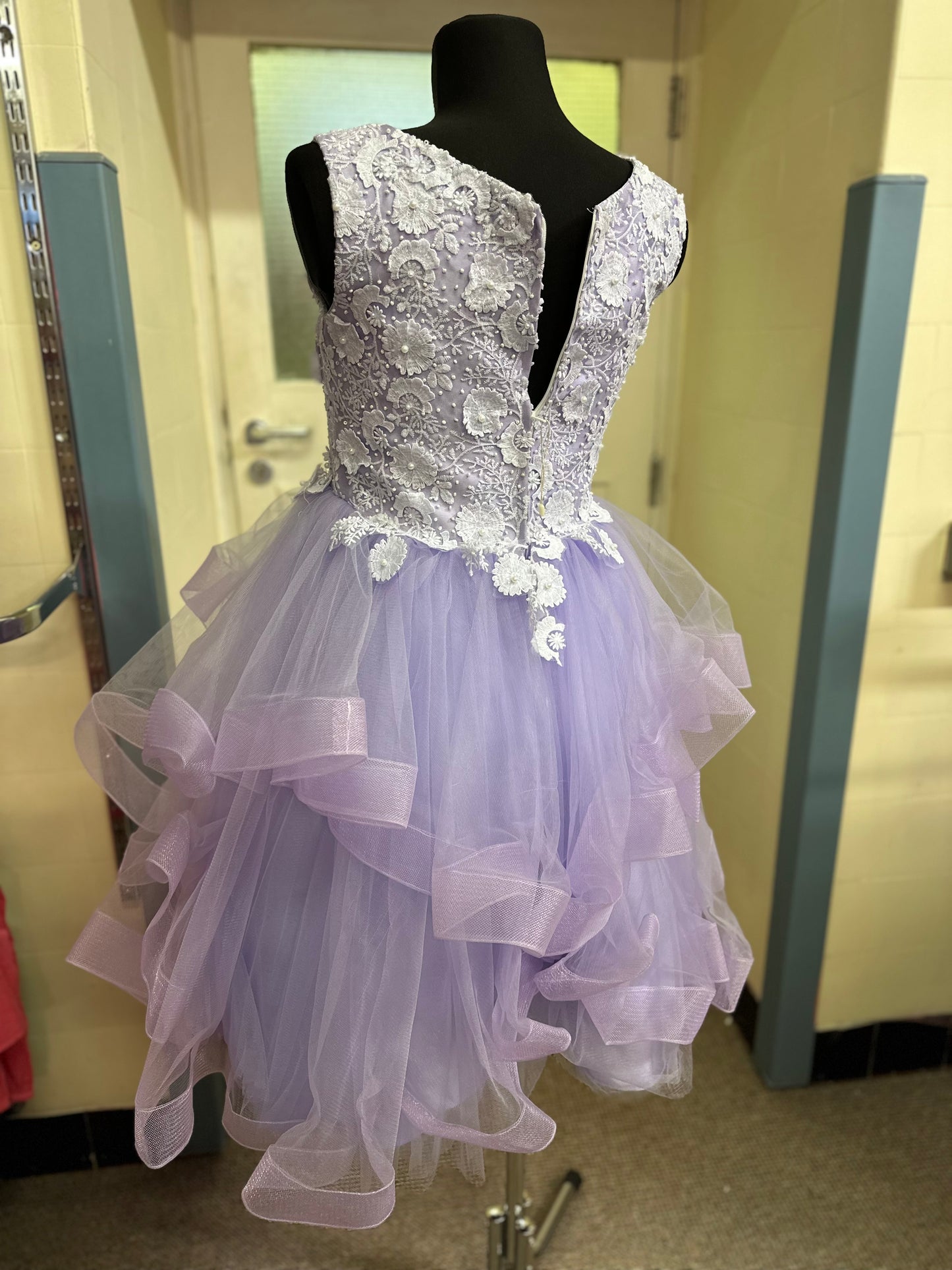 Blingaliscious Stunning Lavender Confirmation Dress Age 12 (fits ladies Size 6/8)