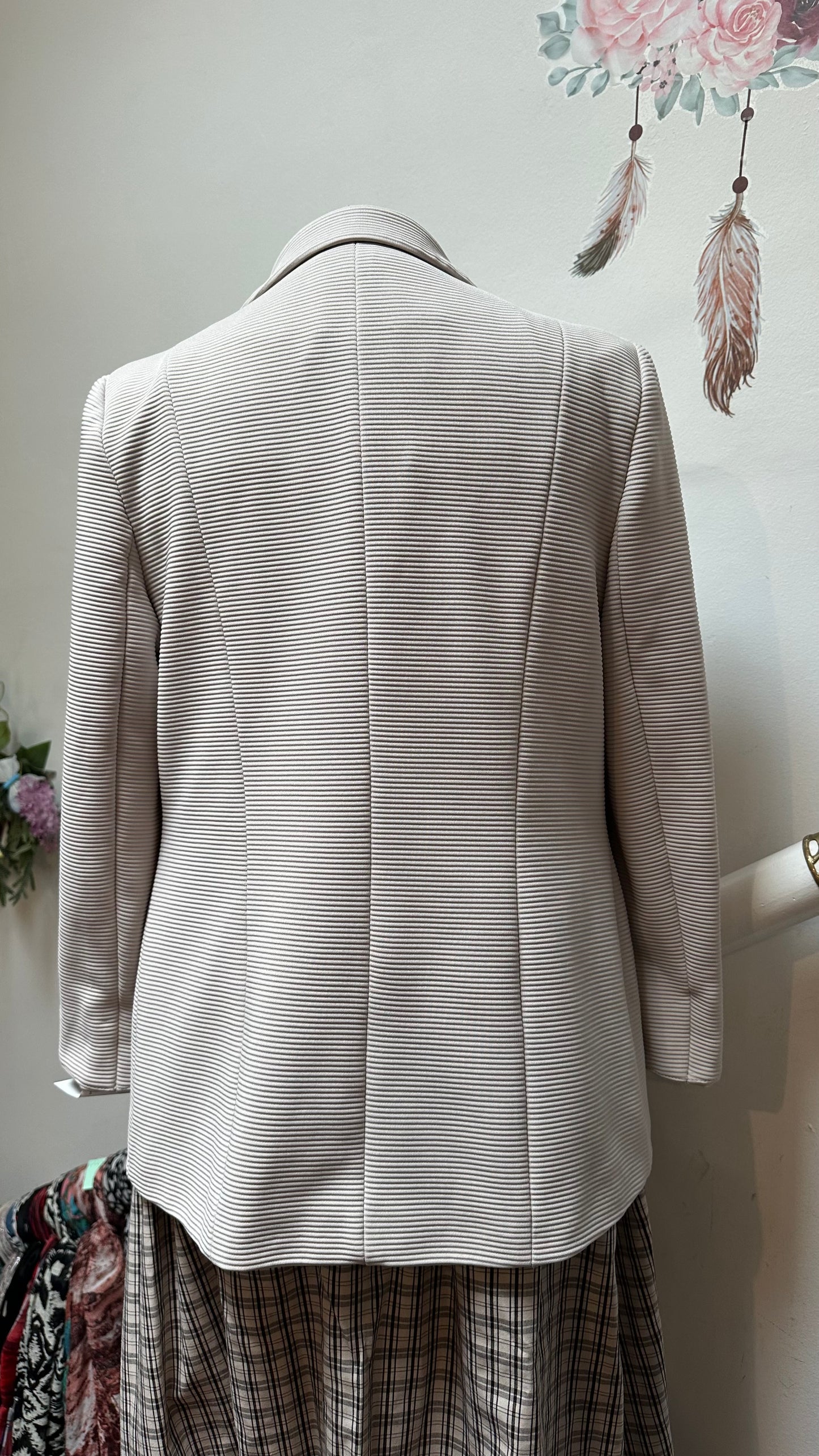Wallis Cream Blazer Size 10