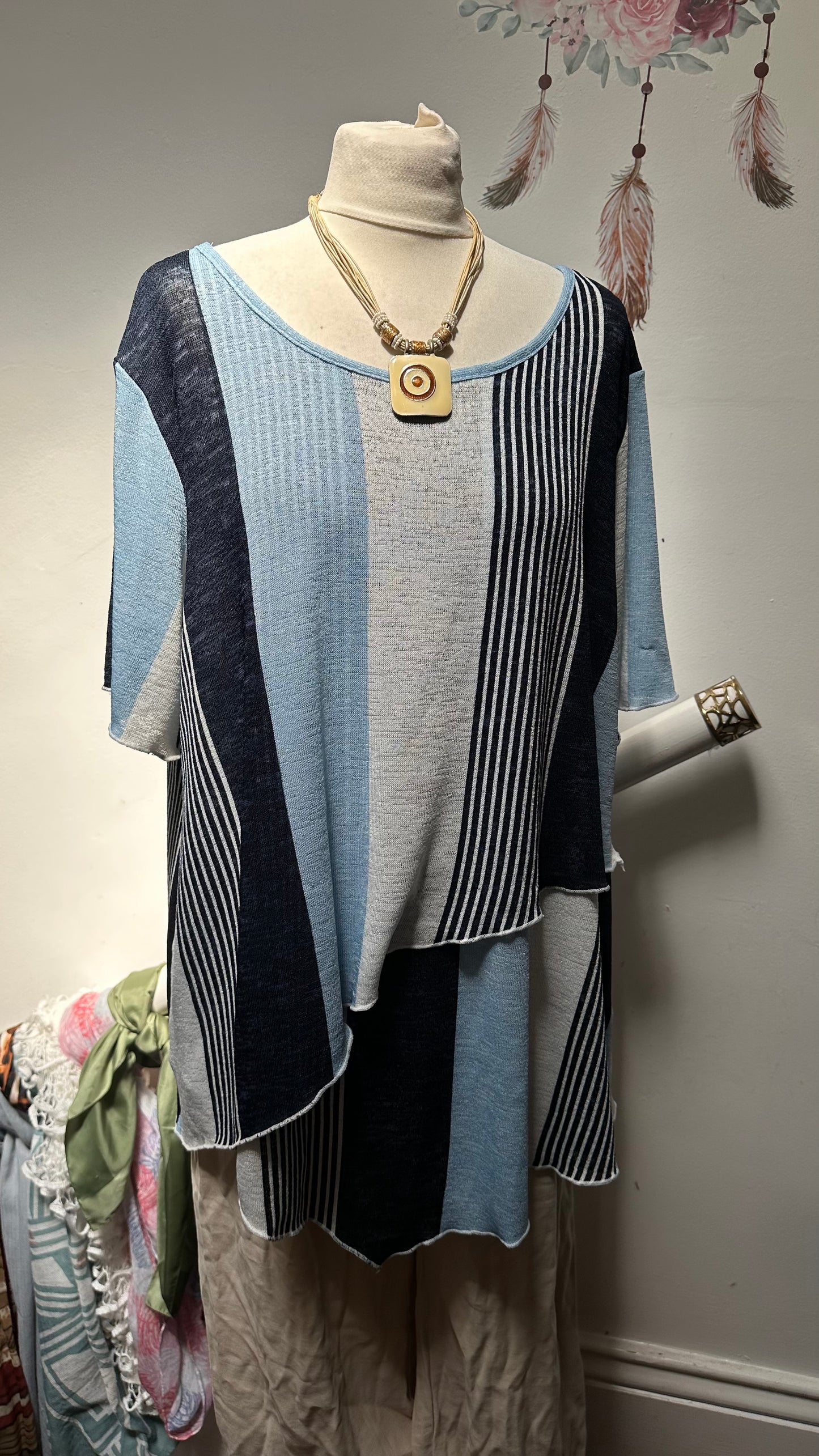 Gerard Blue Top Size 20