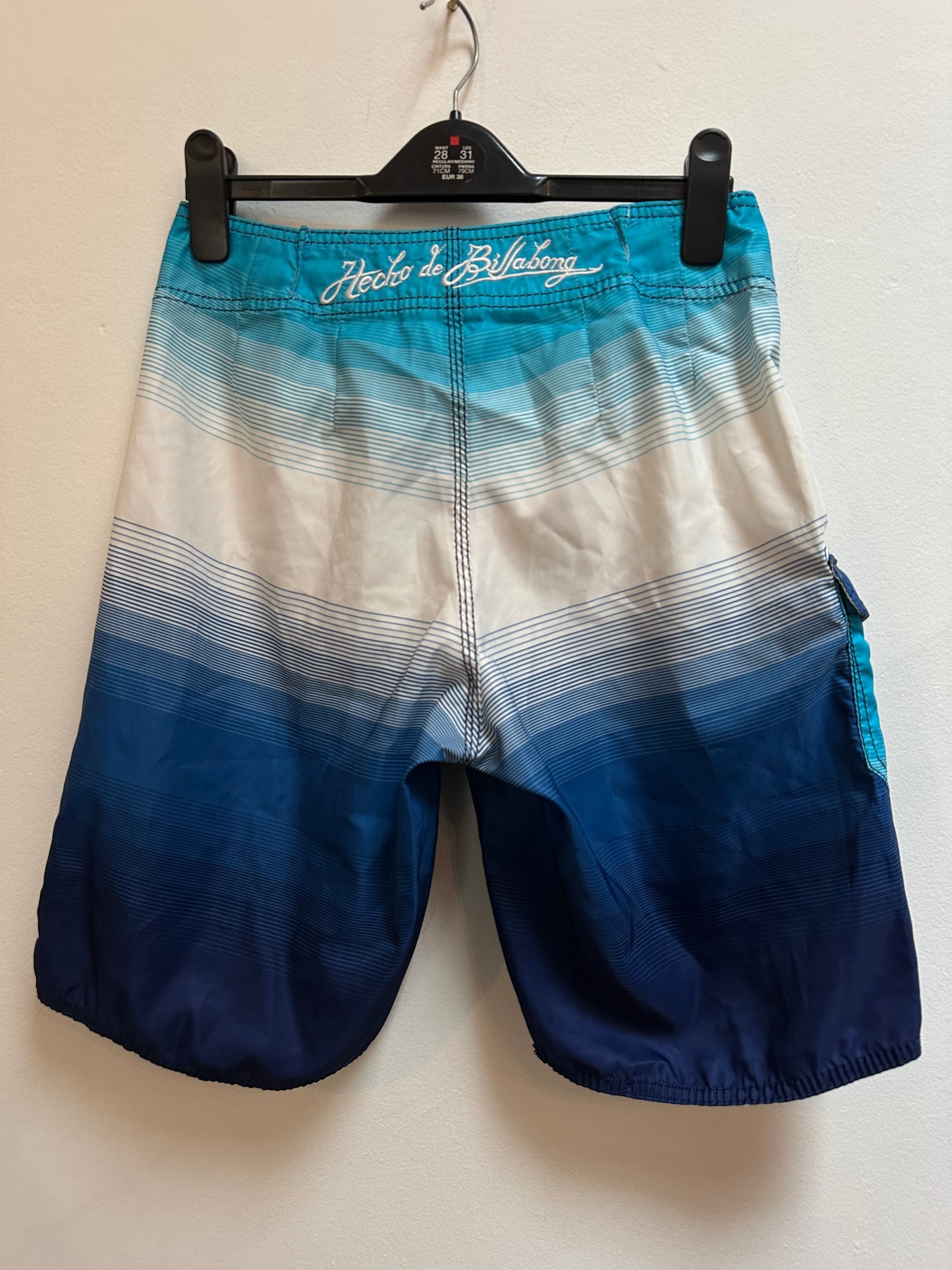 Billabong Boardshorts Size S or Junior XL