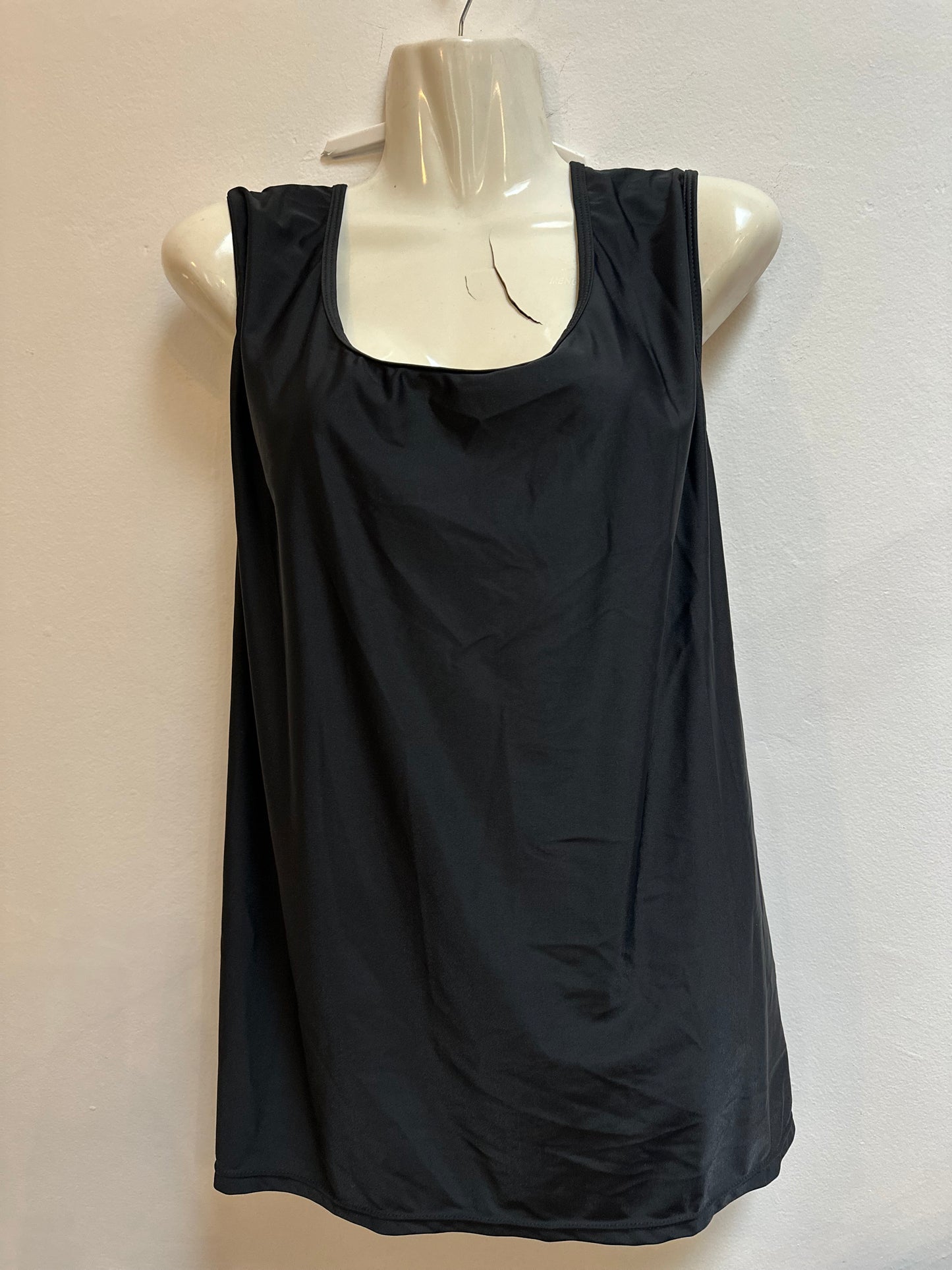 Anna Nikole Plus Size Sports Too New with Tags Size 3XL