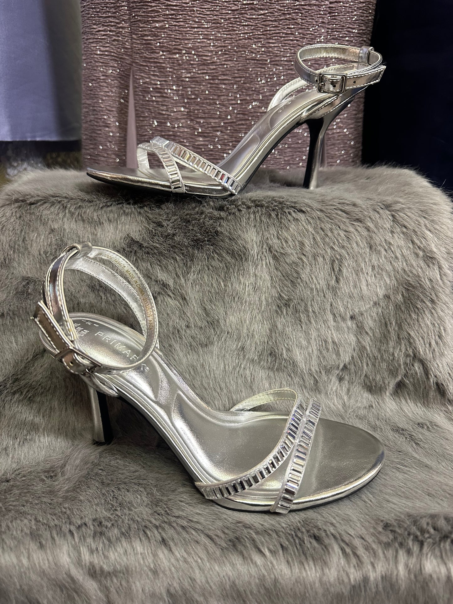 Primark Silver Medium Heel Sandals As New Size 4