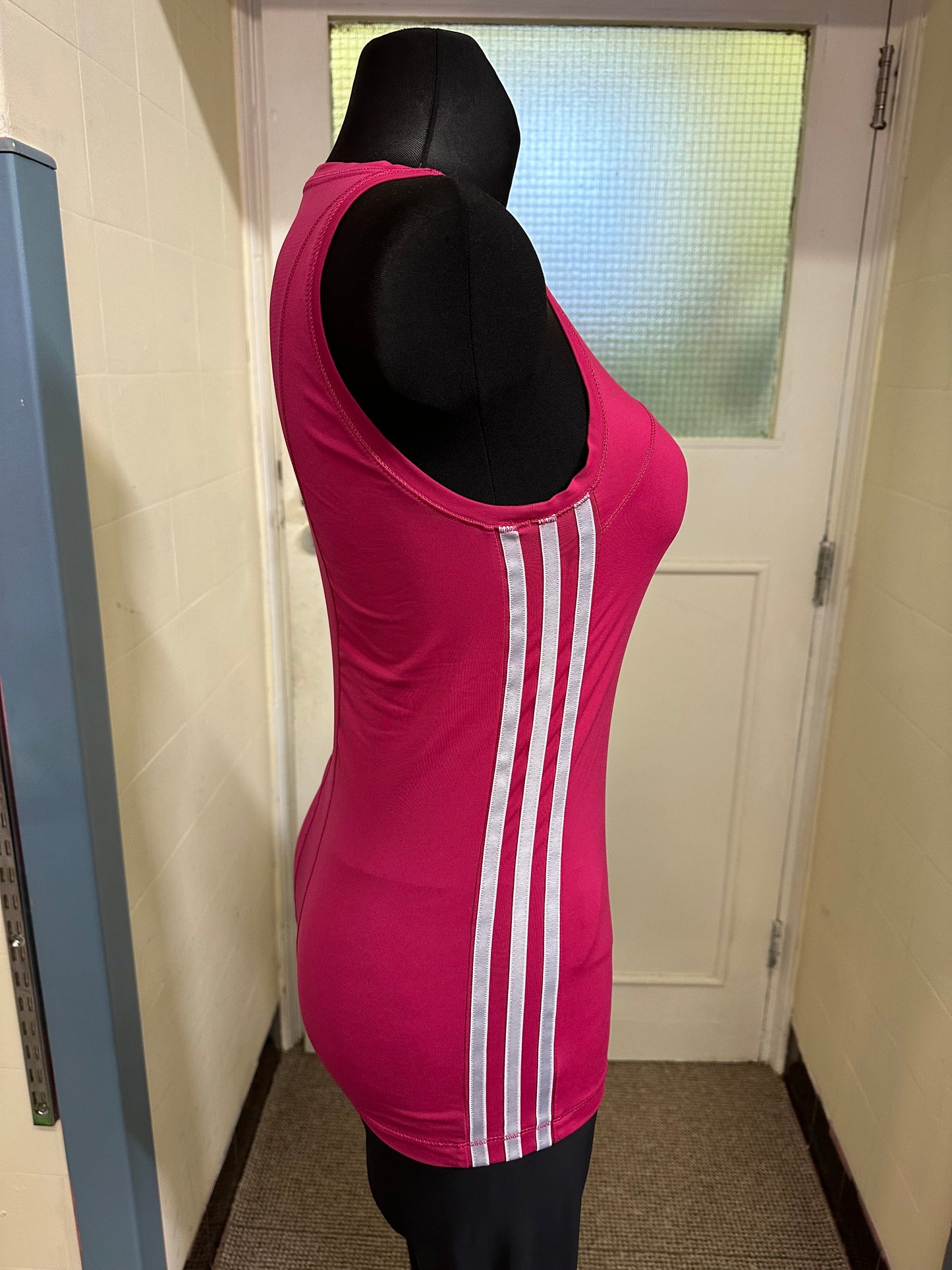 Adidas Sports Top Size XS