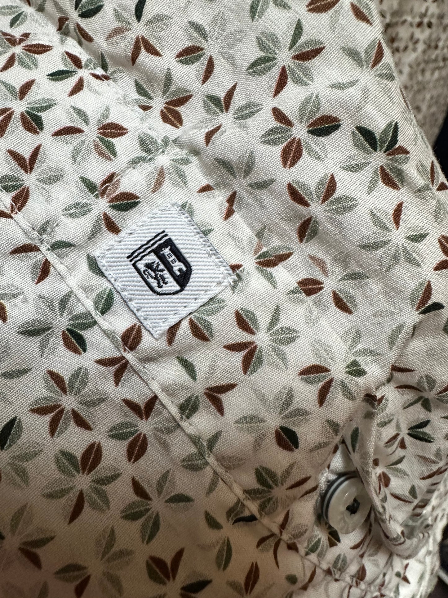 State of Art Shirt Size M