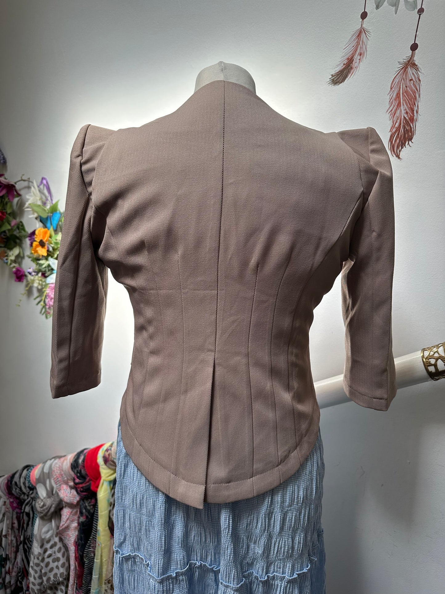 Cutie Beige Blazer Size M
