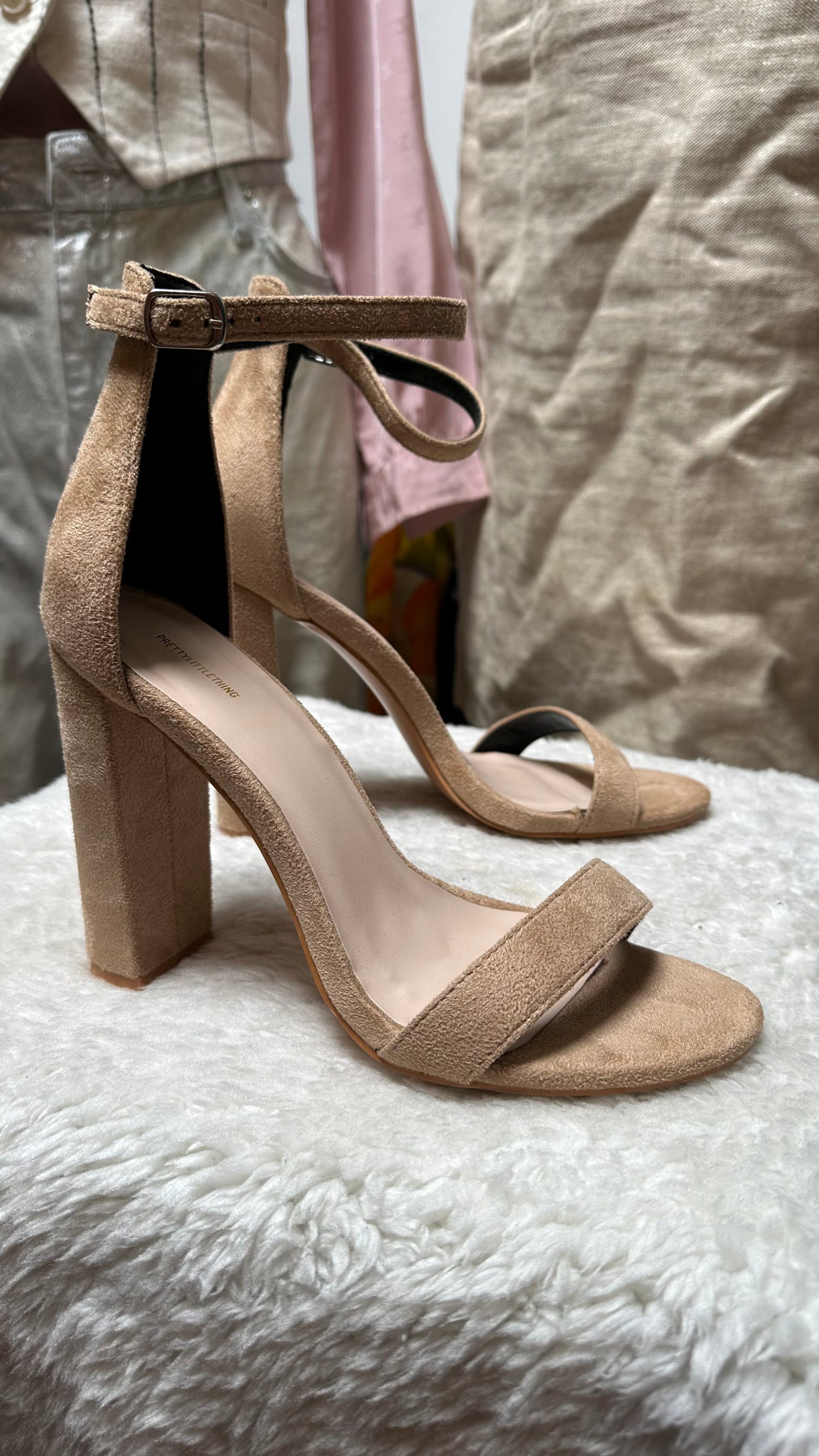 Pretty Little Thing Beige Block Heel Sandal As New 5