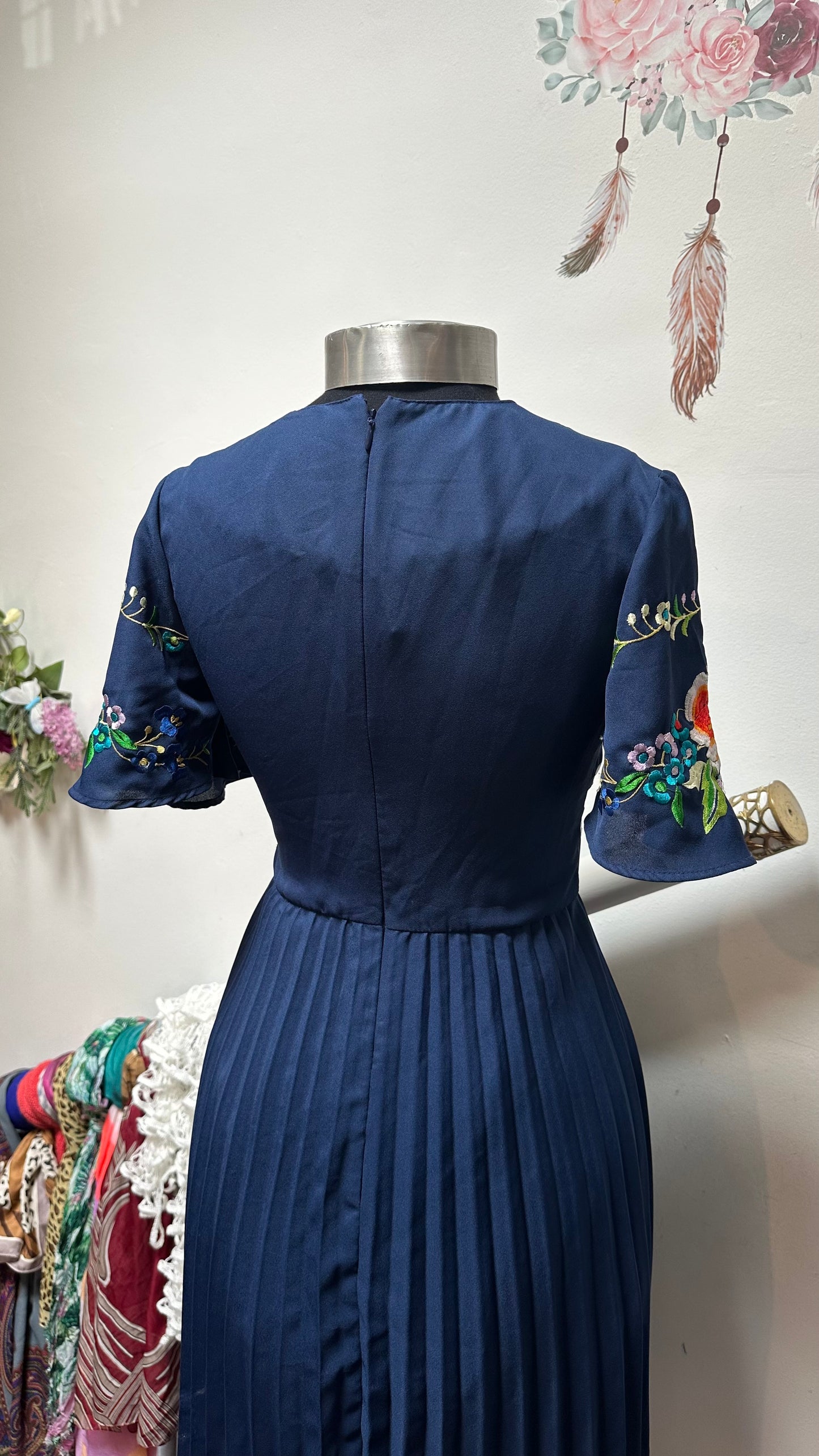 ASOS Navy Floral Pliseé Dress Size XXS, will fit XS