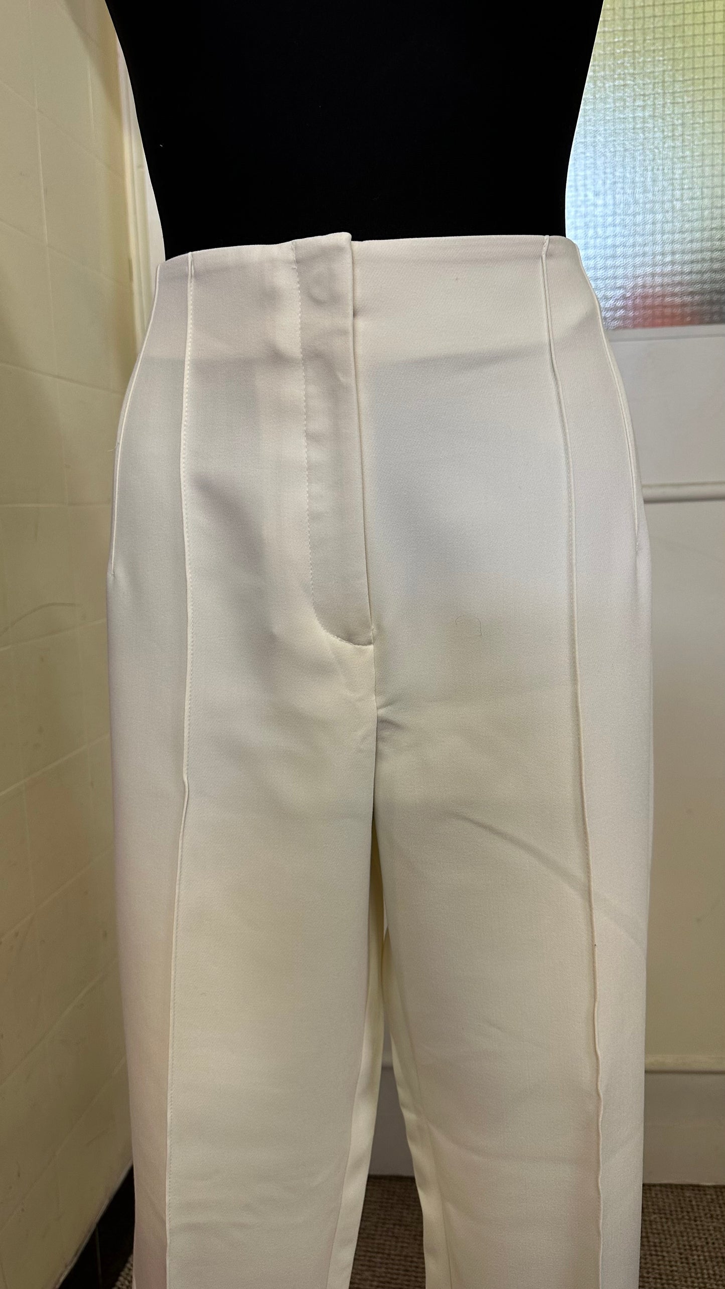 Gallery Nude Trousers Size 14
