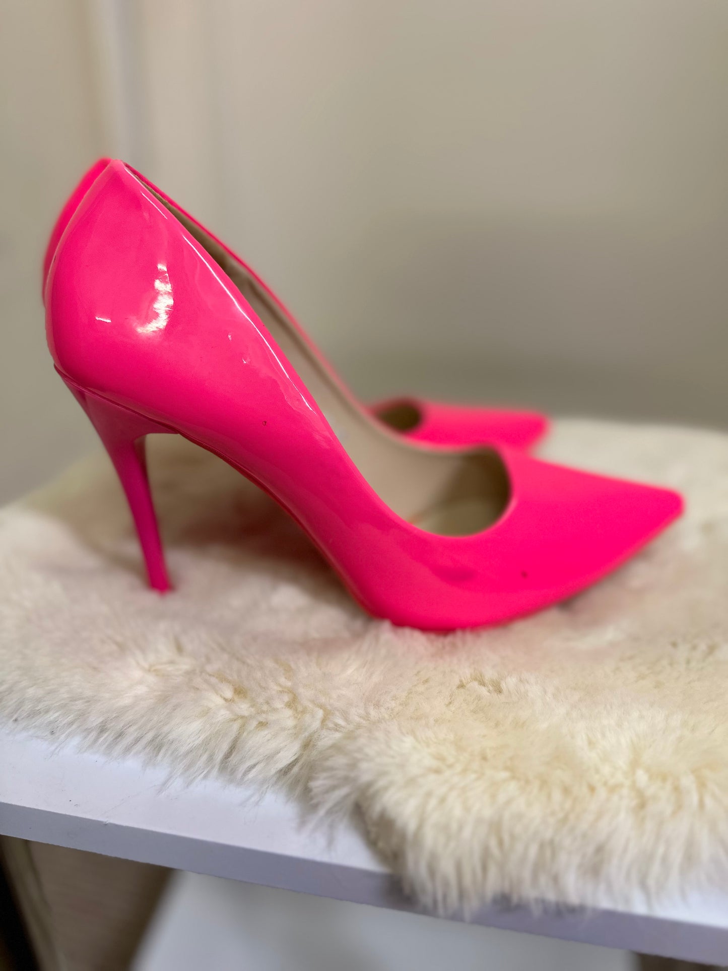 Seastar Neon Pink Heels Size 5 Few Small Marks