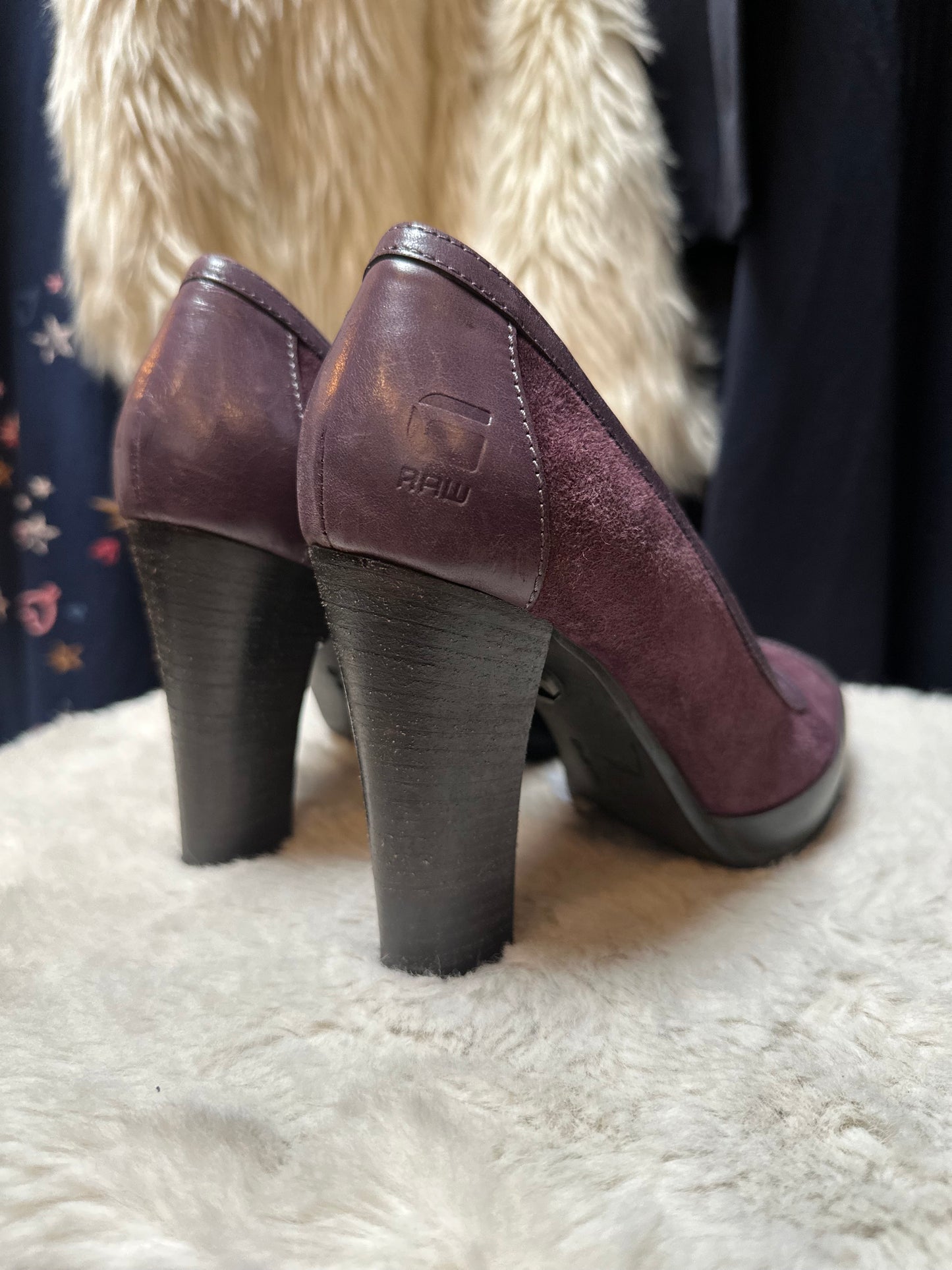 Designer GStar Suede Purple Heels Size 4