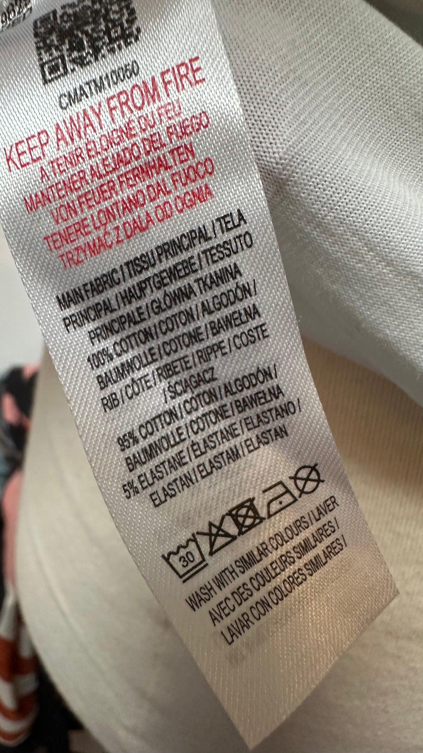 Columbia White Tshirt Size M 100% Cotton