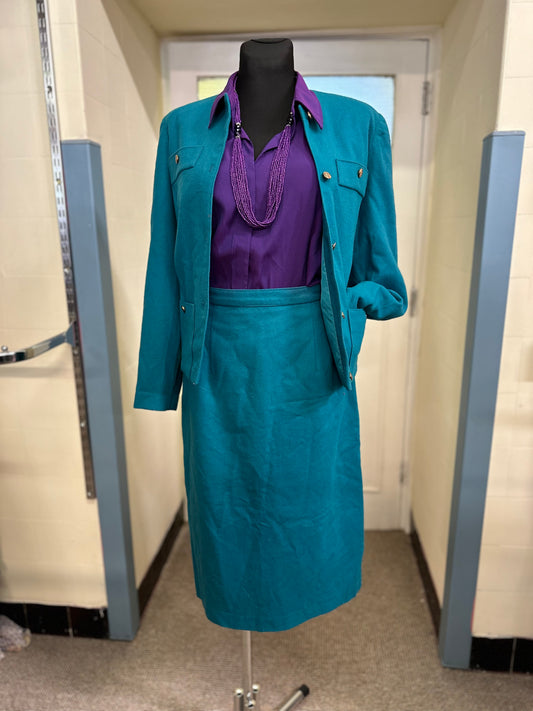 Vintage Teal 2 Piece, Wool Blend, Best fit Size 12